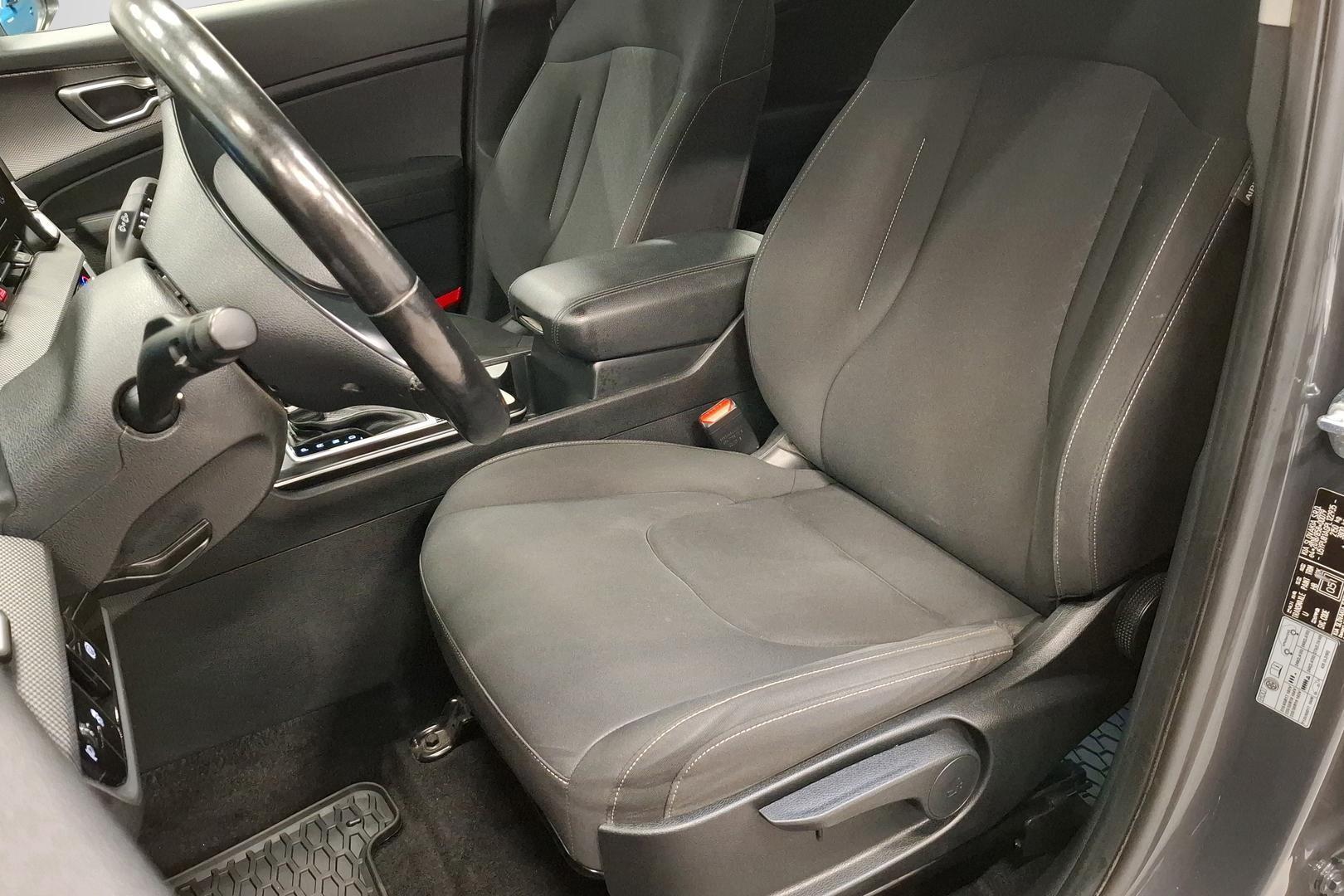 KIA SPORTAGE 23
