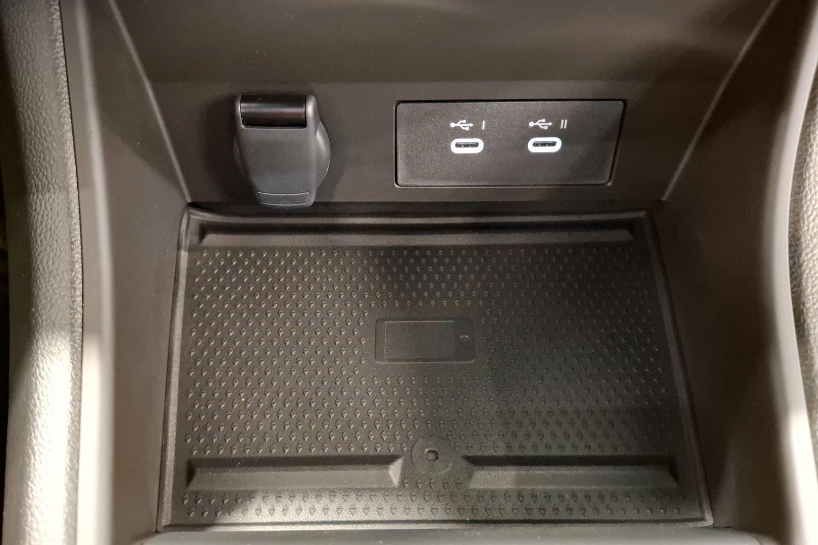 Mitsubishi Grandis 14