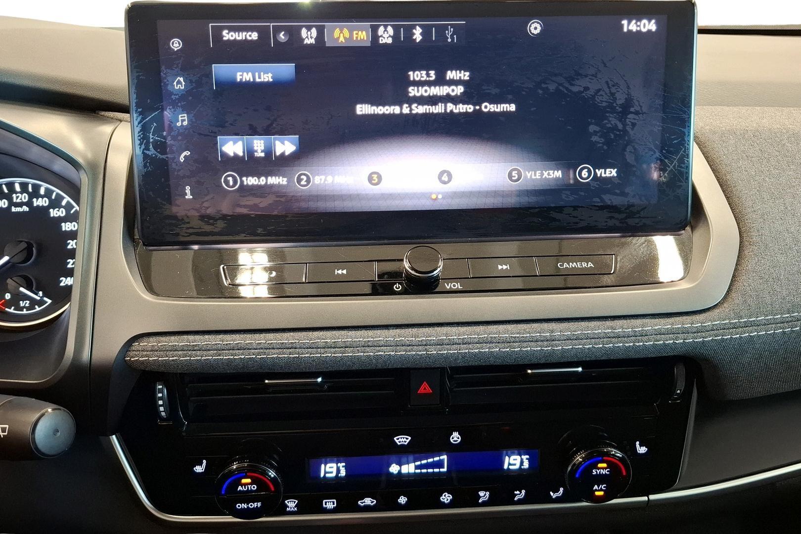 NISSAN Qashqai 2024
