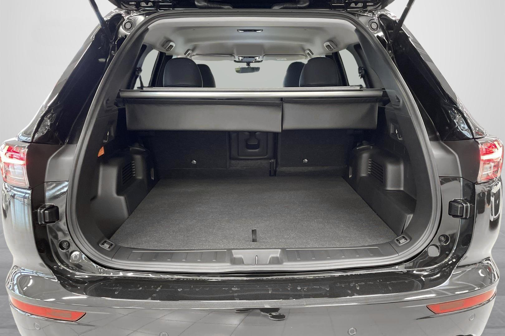 Mitsubishi Outlander 2025