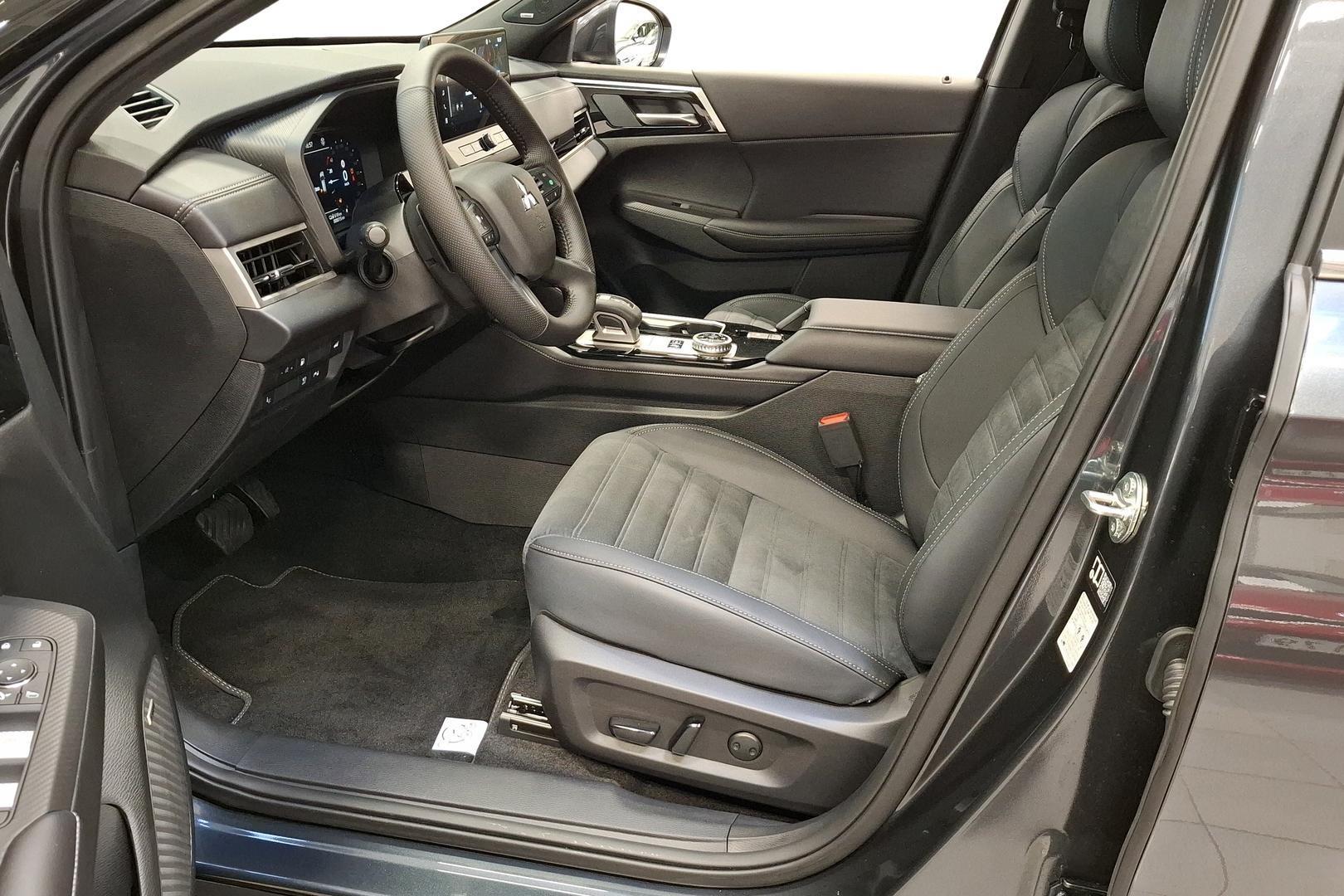 Mitsubishi Outlander 2026