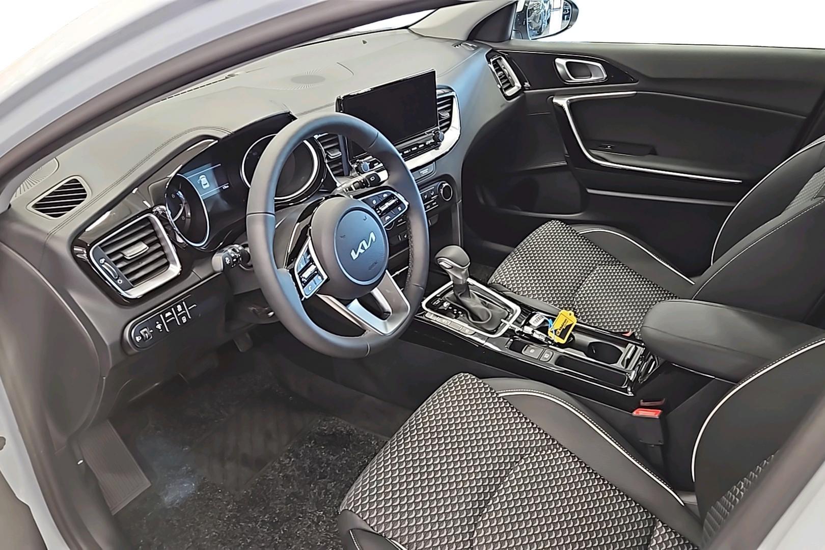 KIA XCeed 2026