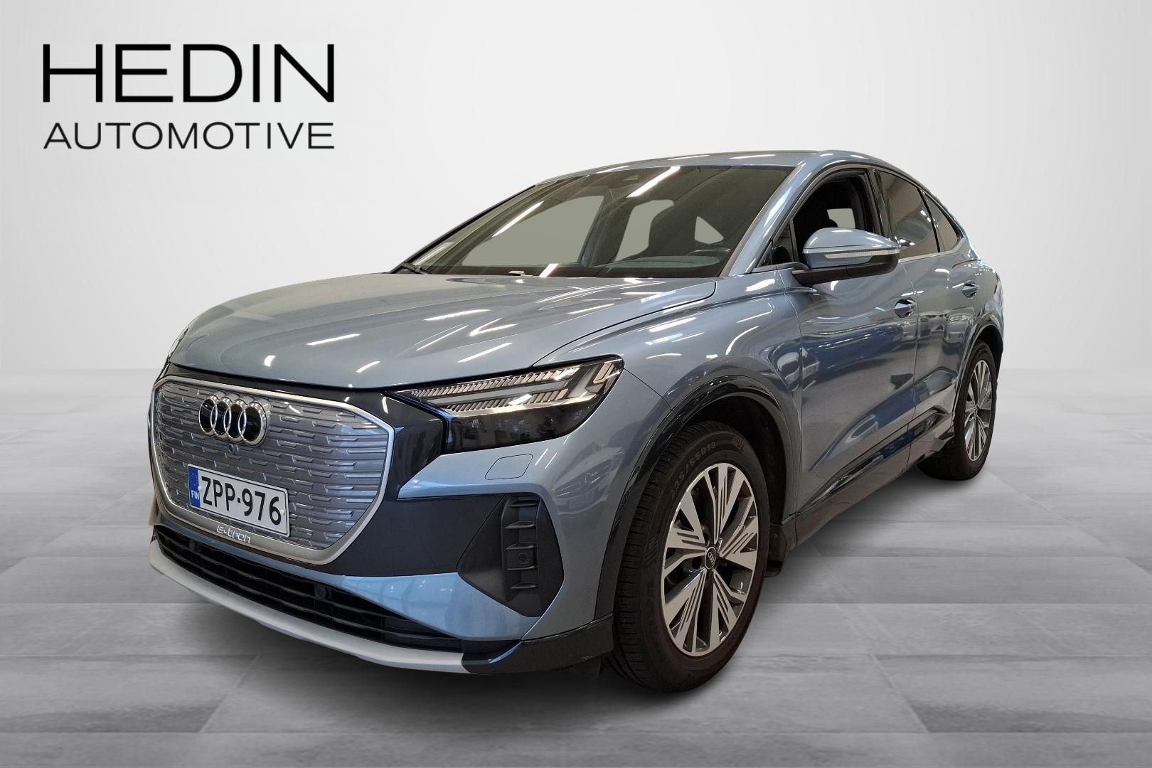 AUDI Q4 e-tron 2022