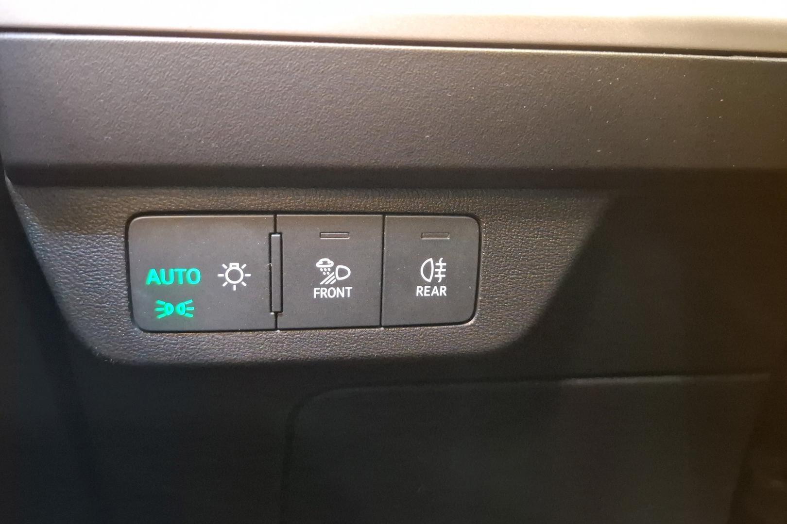 AUDI Q4 e-tron 2022