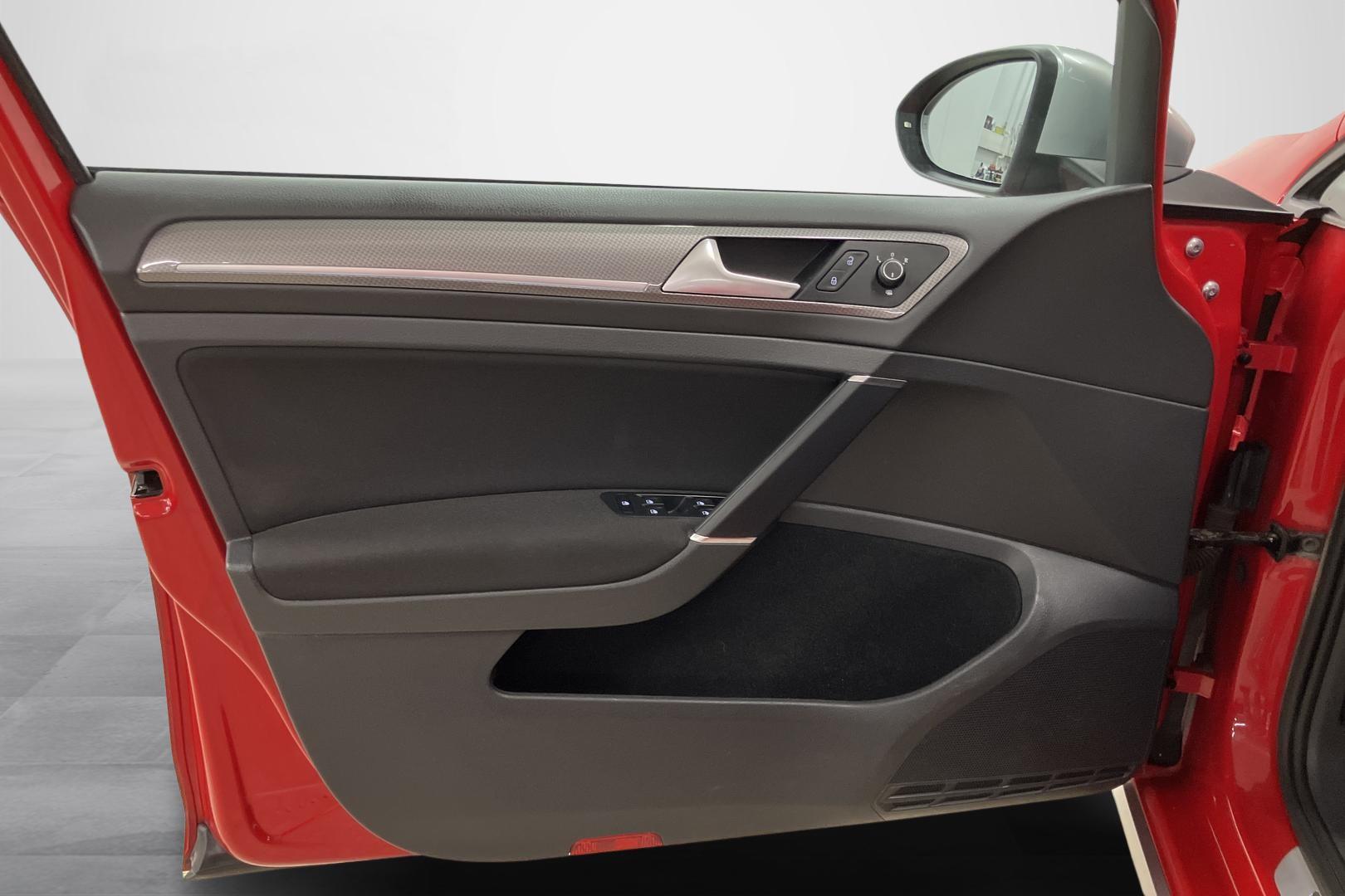 Volkswagen Golf 2016