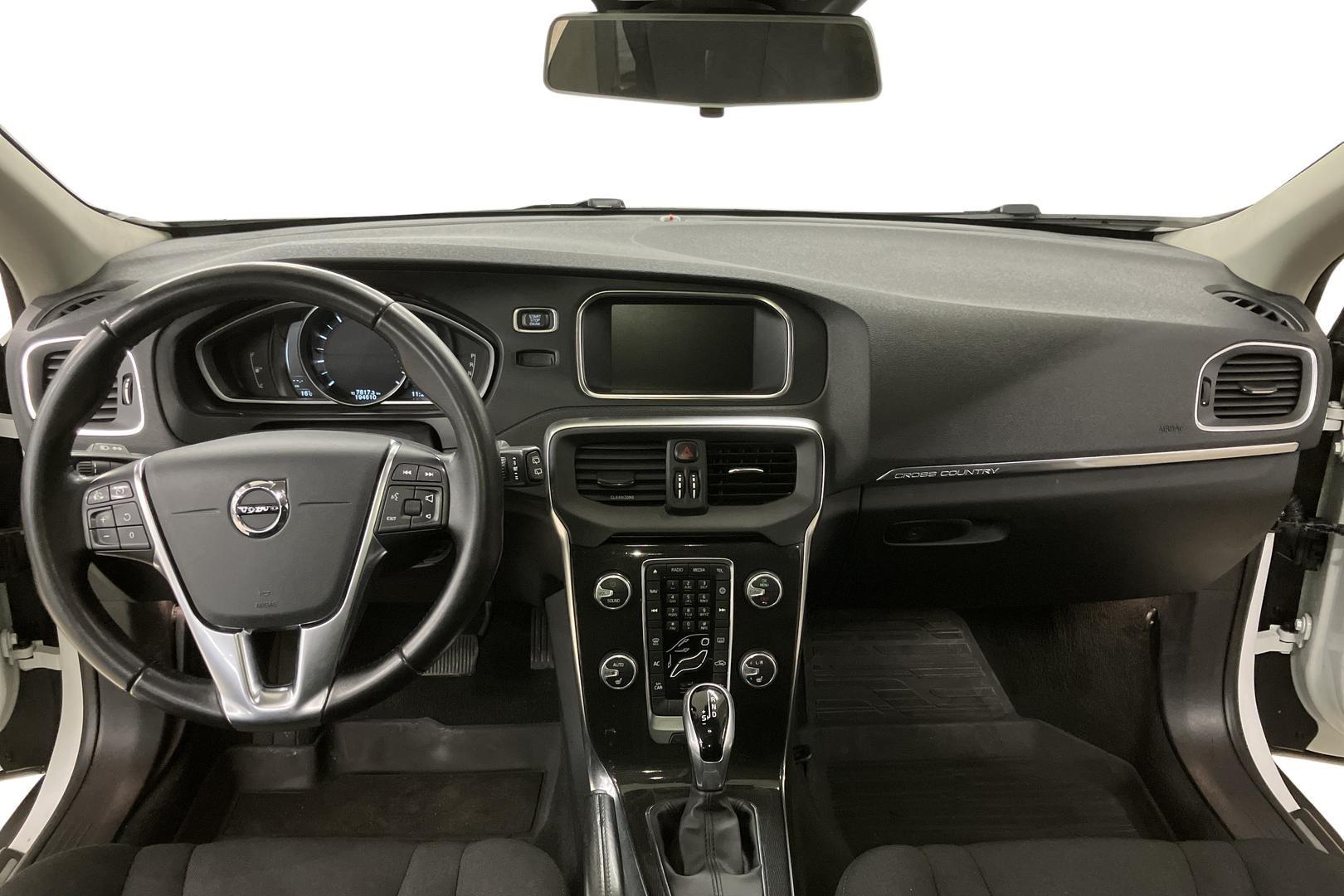 Volvo V40 Cross Country 2017