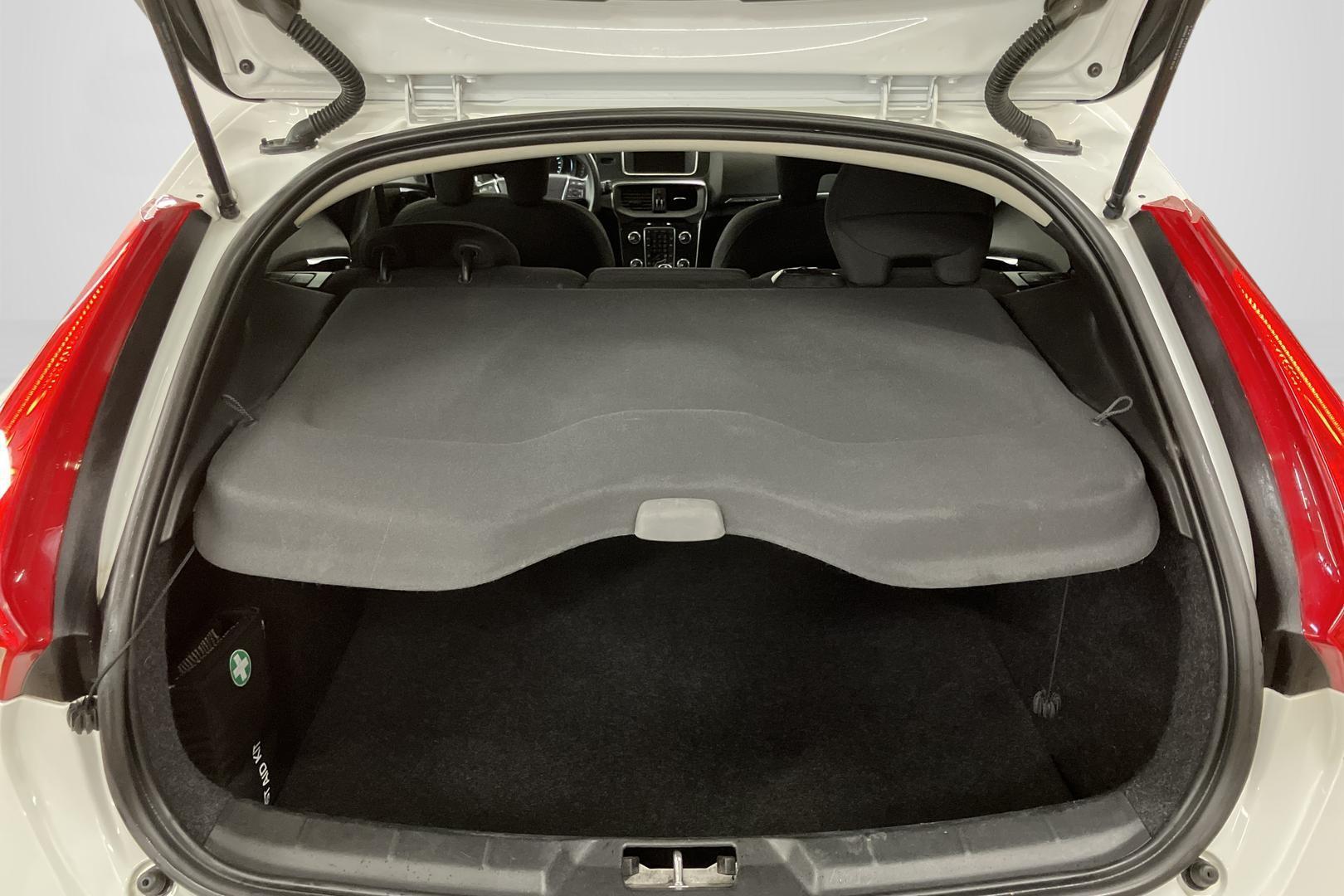 Volvo V40 Cross Country 2017