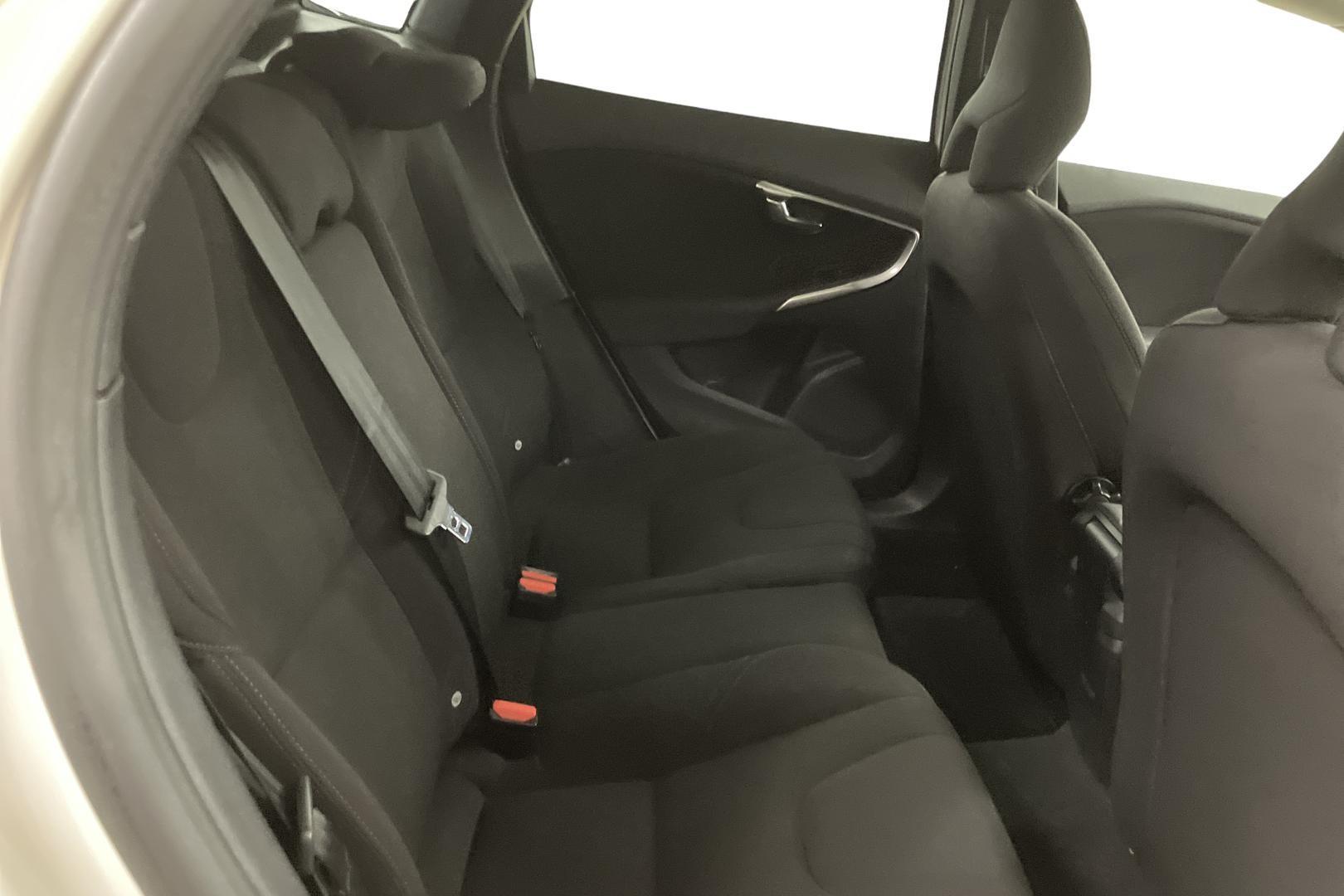 Volvo V40 Cross Country 2017