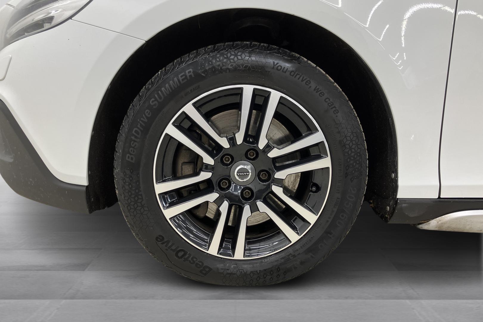 Volvo V40 Cross Country 2017