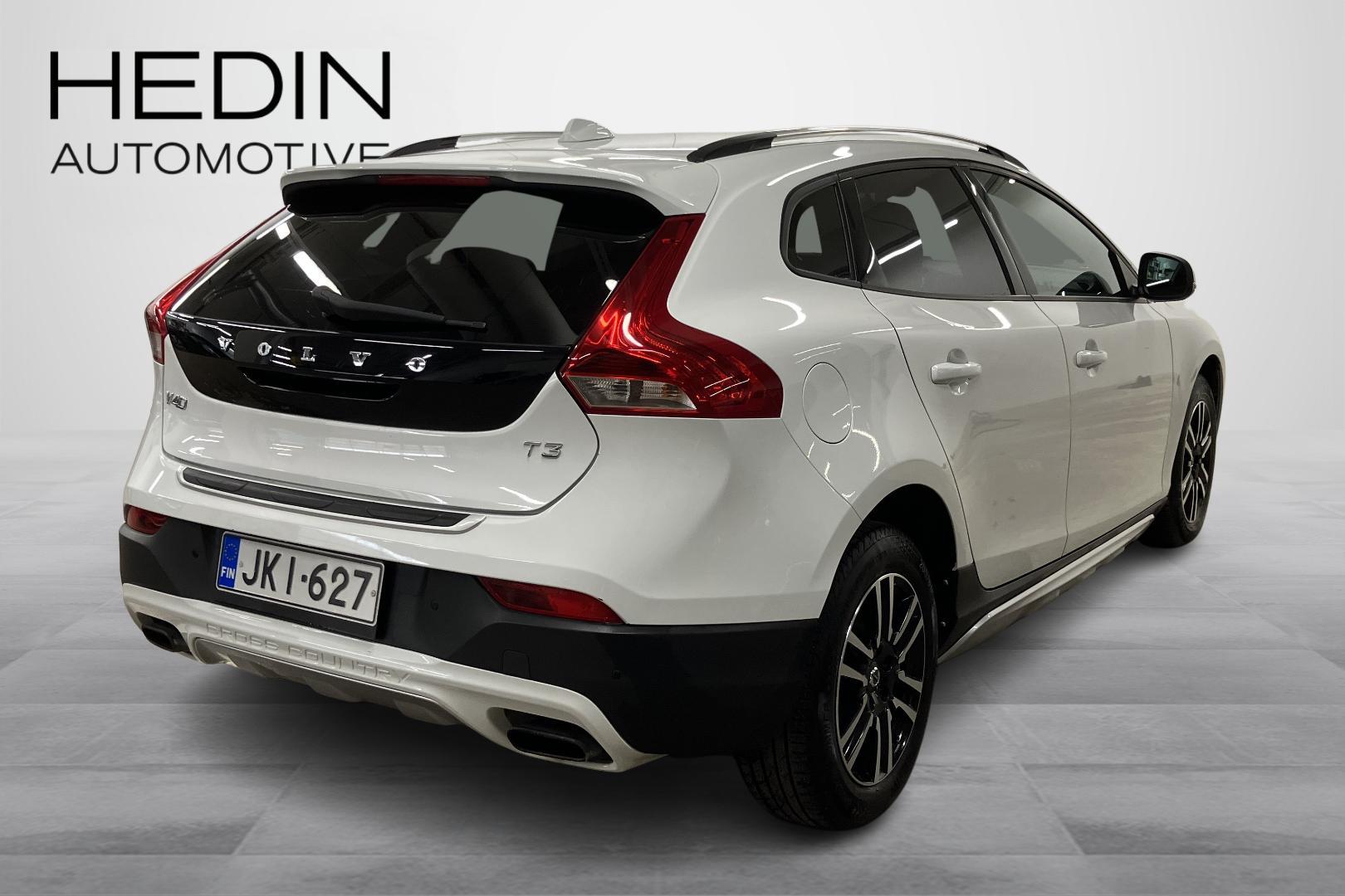 Volvo V40 Cross Country 2017