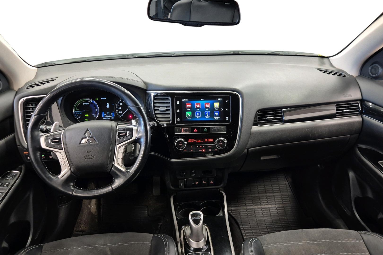 Mitsubishi Outlander PHEV 2019