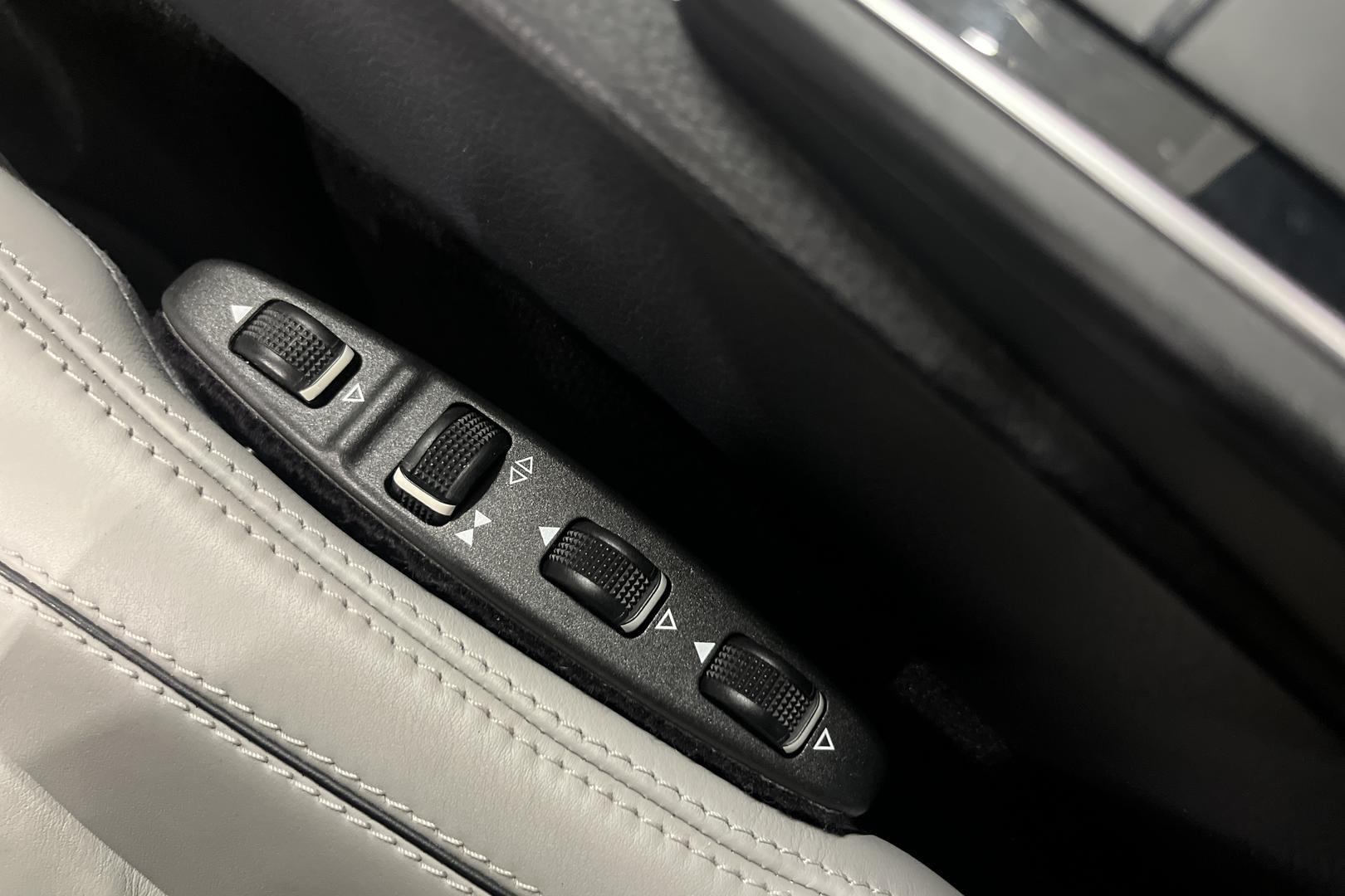 MERCEDES-BENZ E 2015
