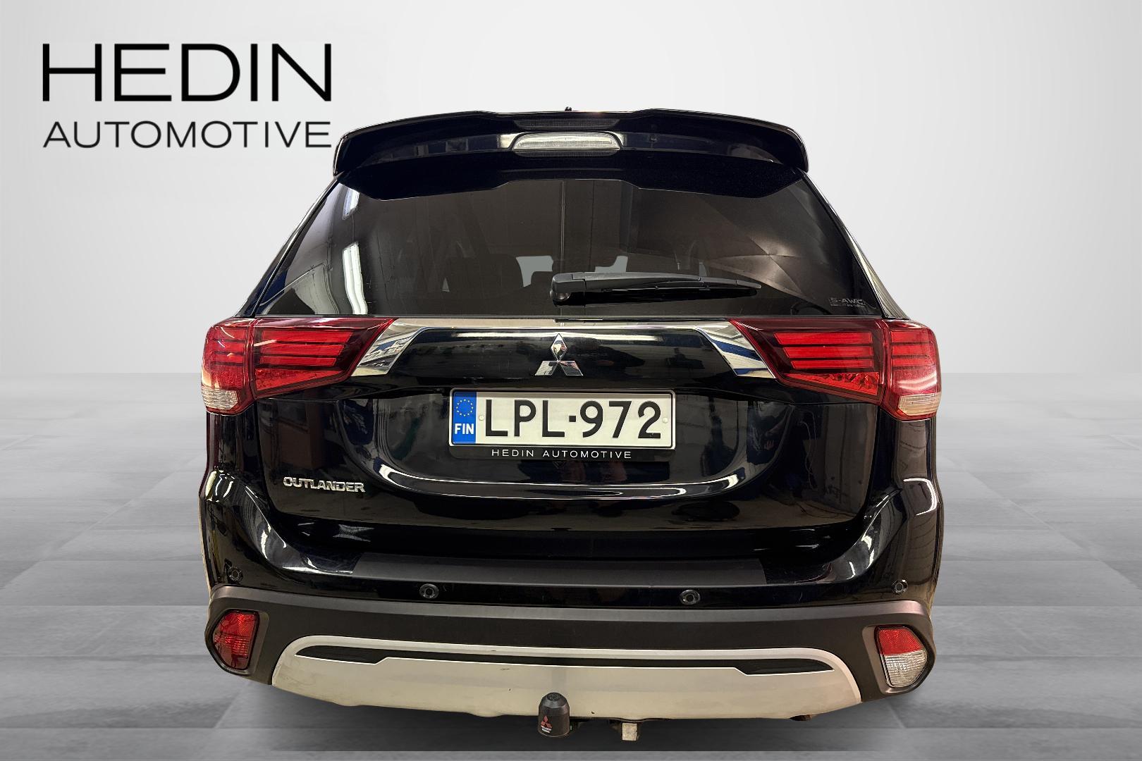 MITSUBISHI OUTLANDER 2021