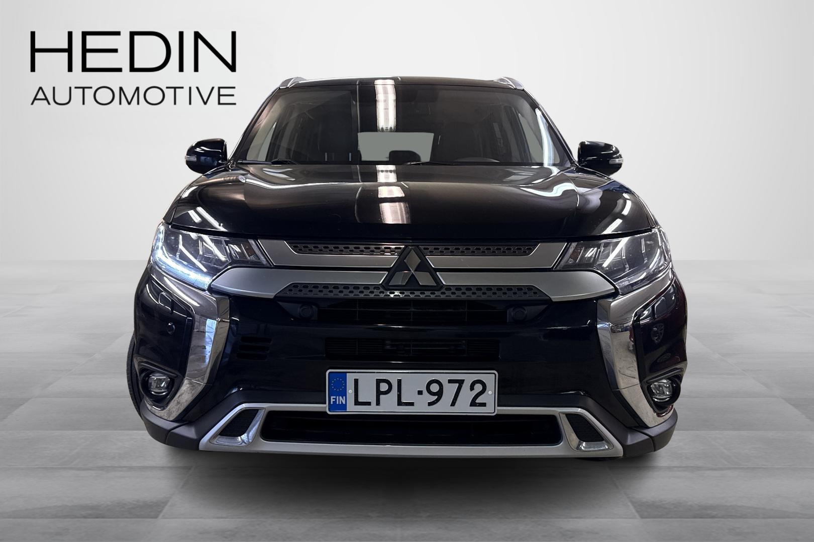 MITSUBISHI OUTLANDER 2021
