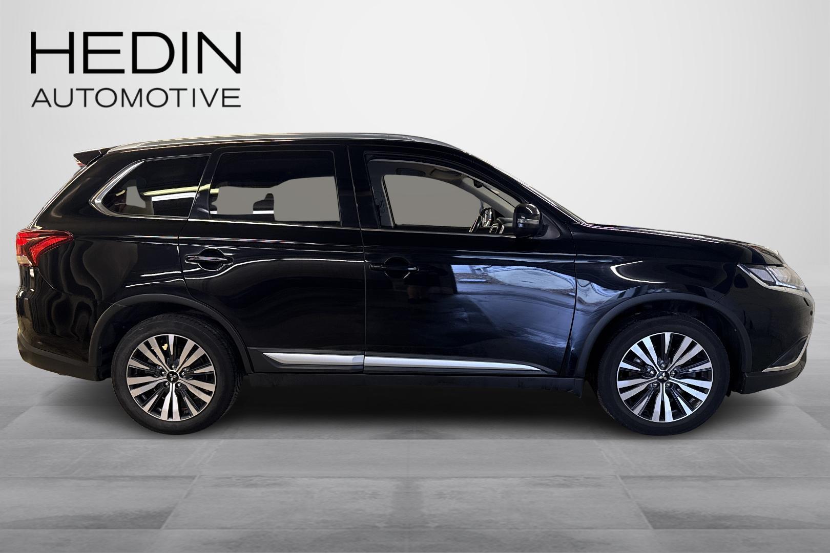 MITSUBISHI OUTLANDER 2021