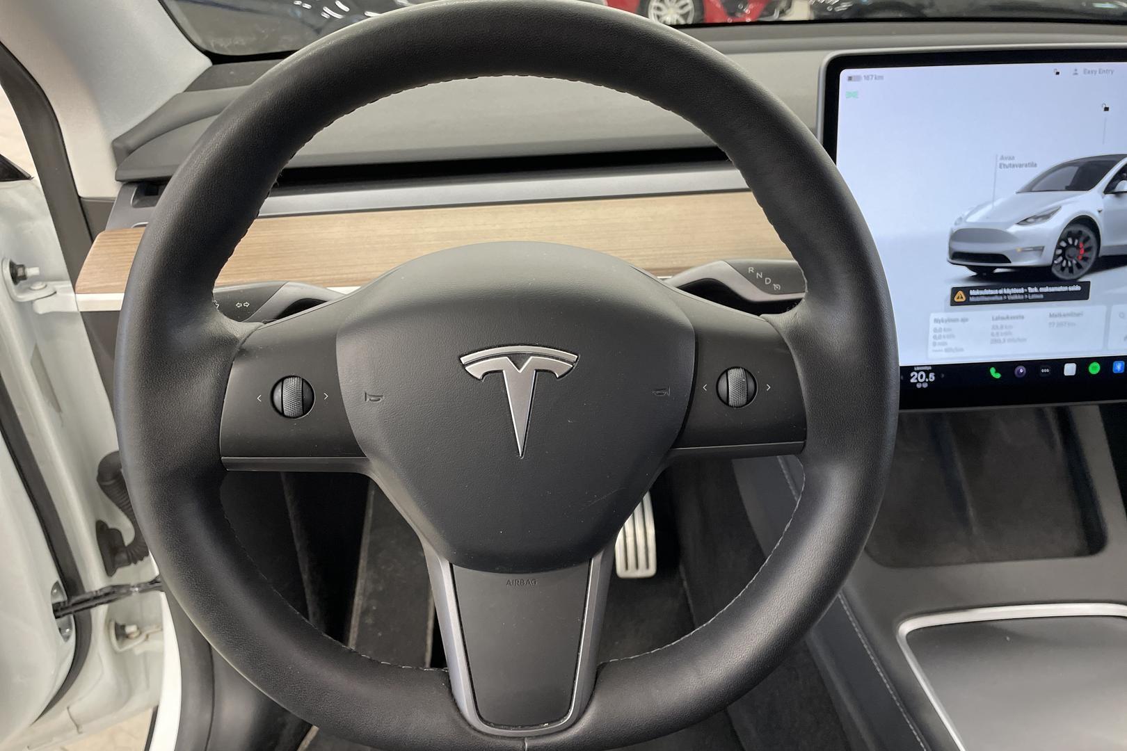 Tesla Model Y 2022