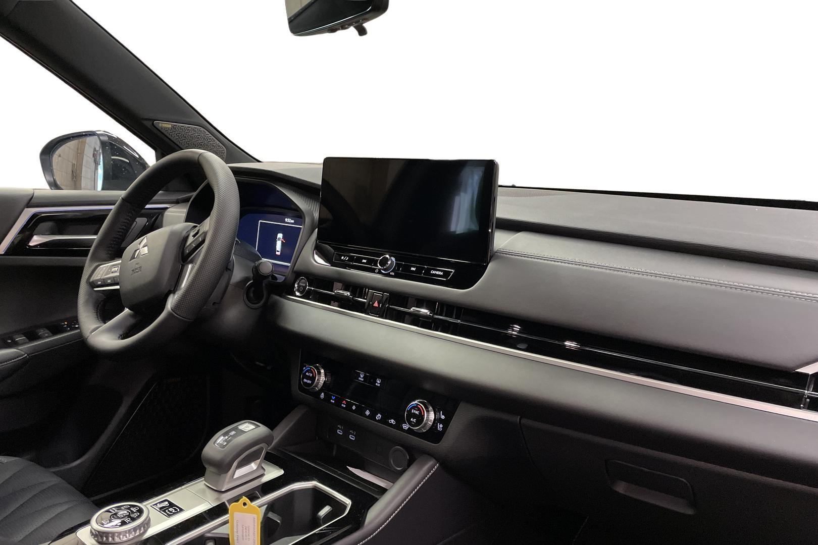 Mitsubishi Outlander 2026