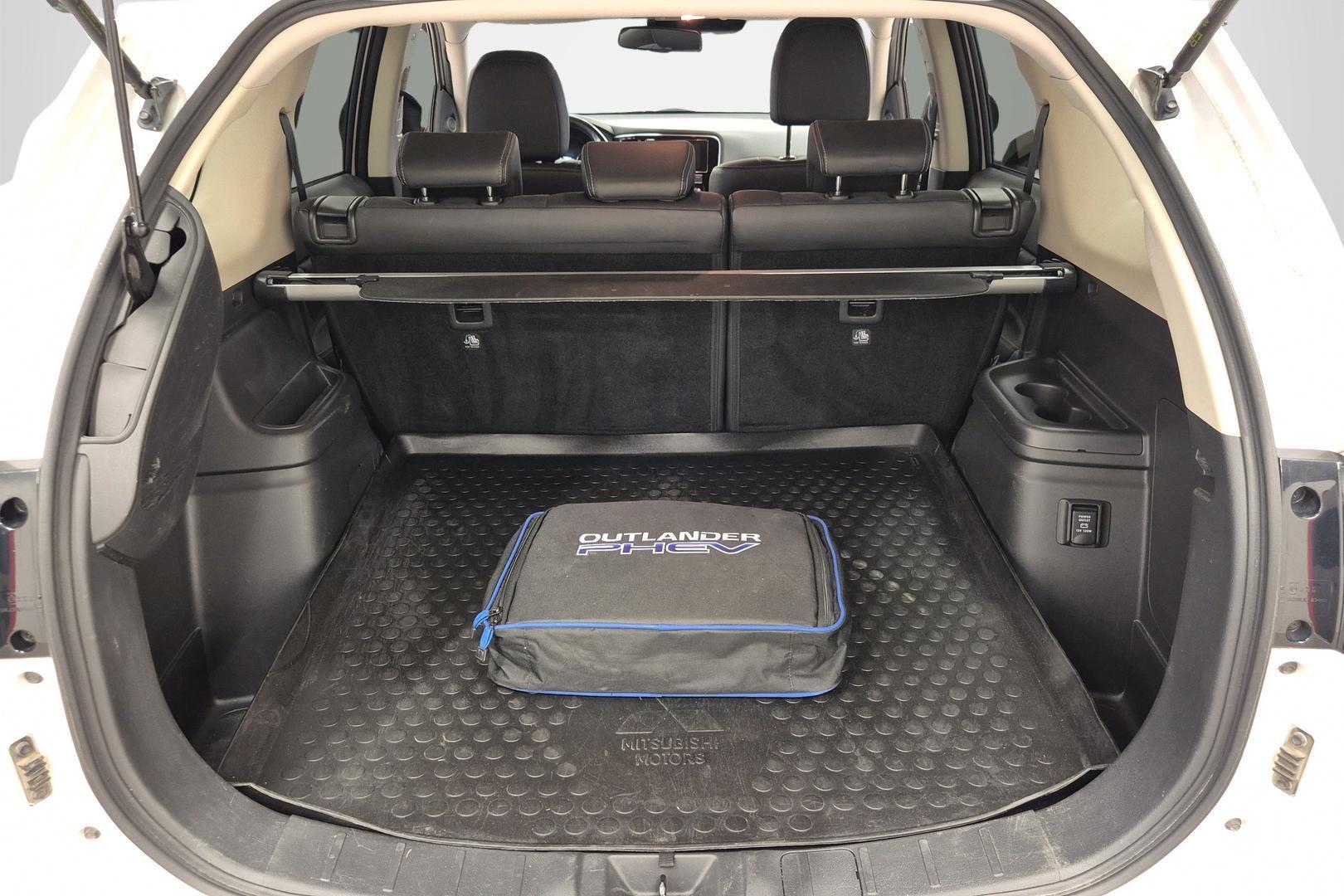 MITSUBISHI Outlander PHEV 2019