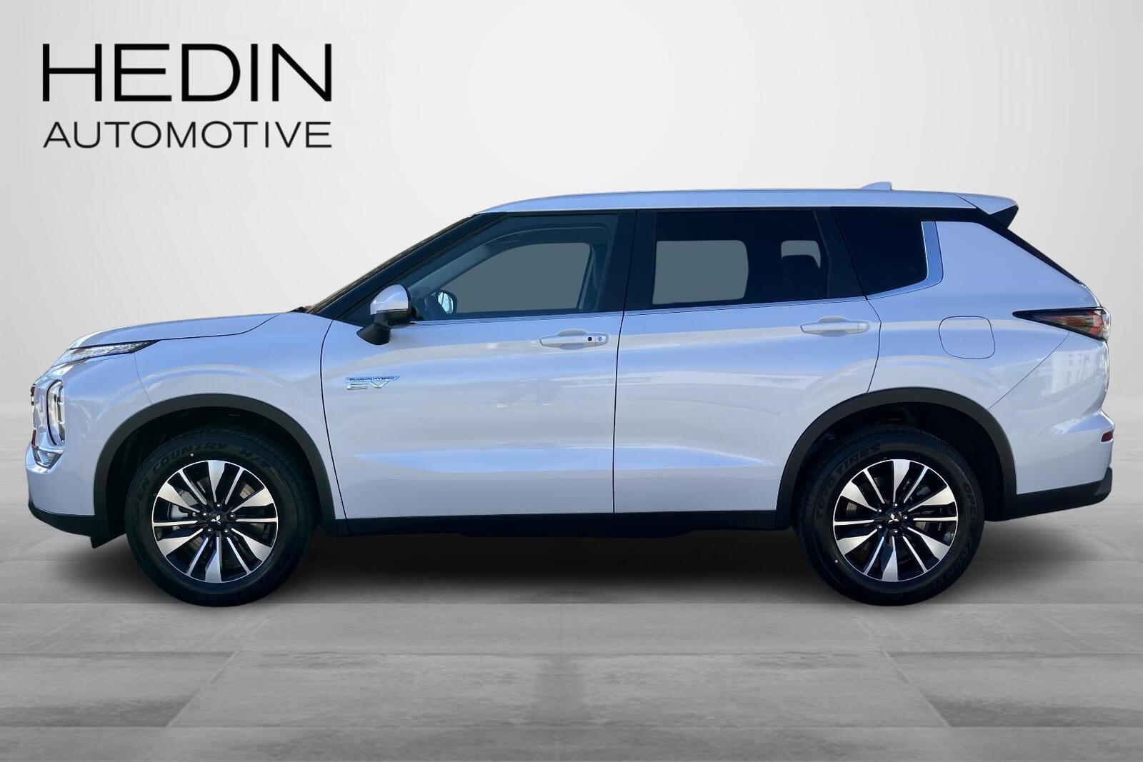 Mitsubishi Outlander 2025