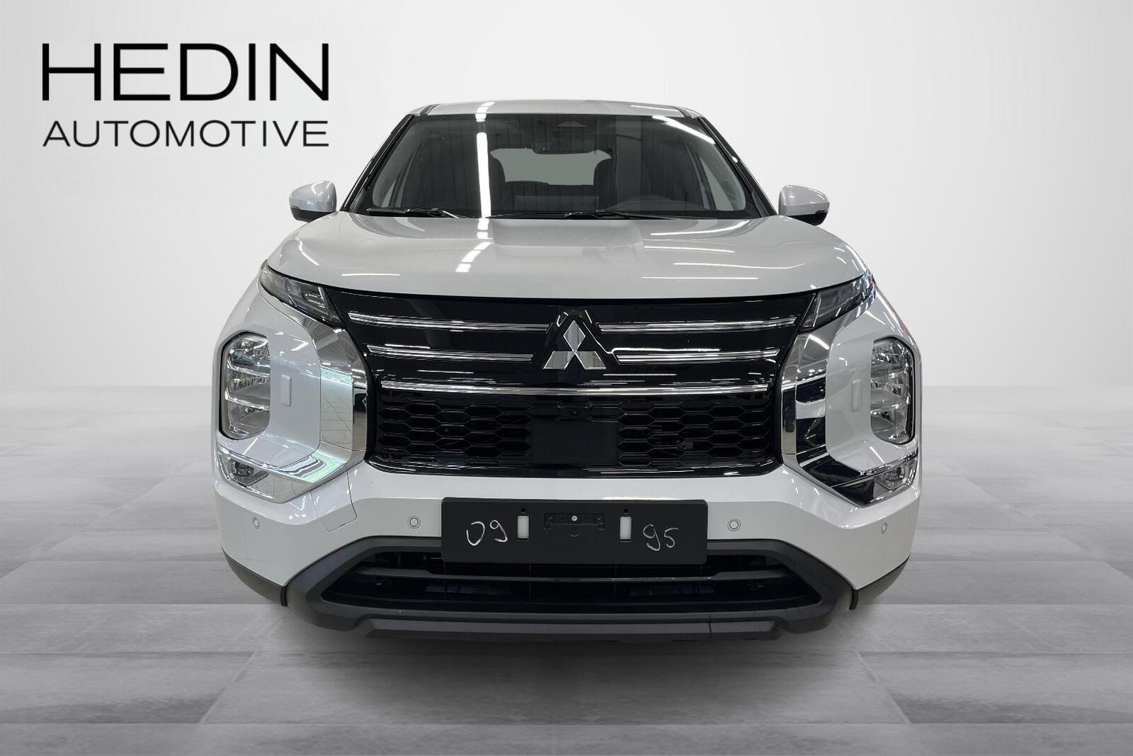 Mitsubishi Outlander 2026