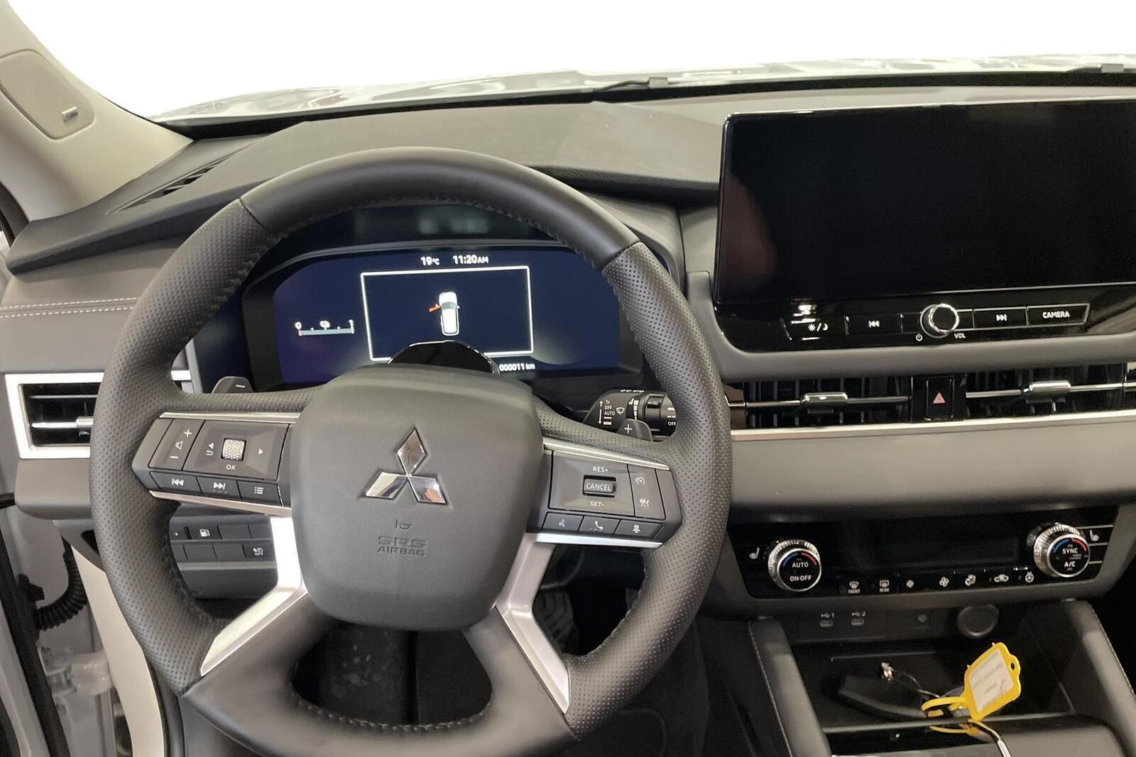 Mitsubishi Outlander 2026