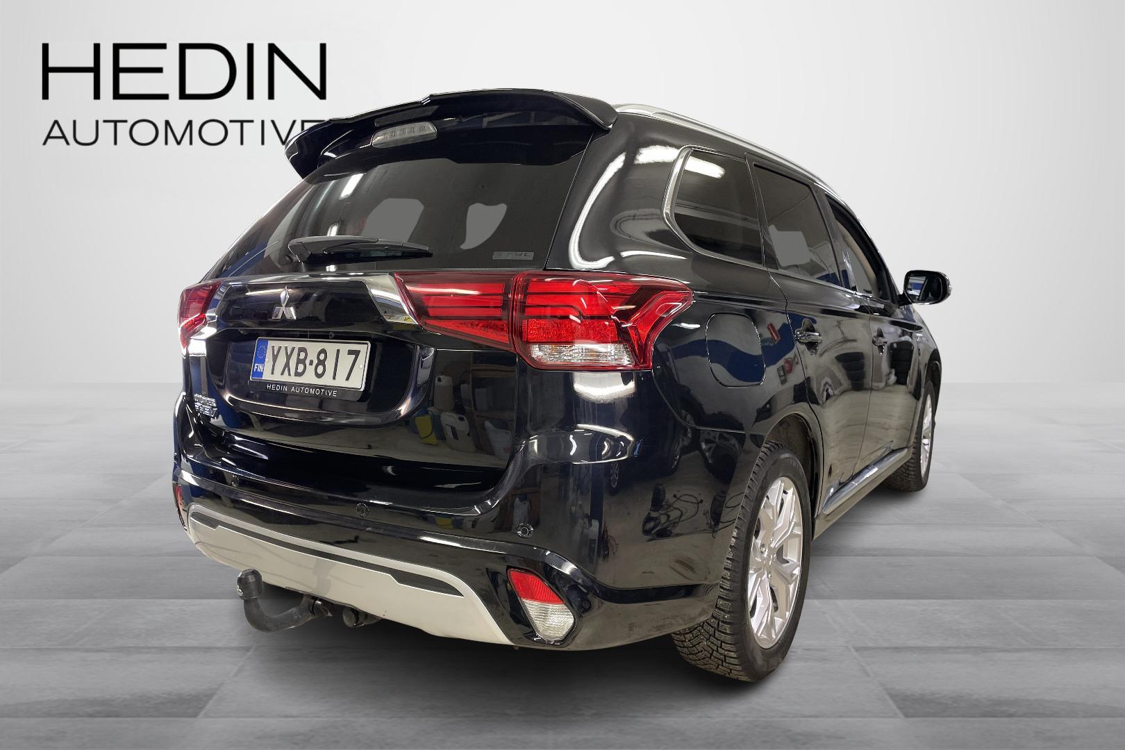 Mitsubishi Outlander PHEV 2021