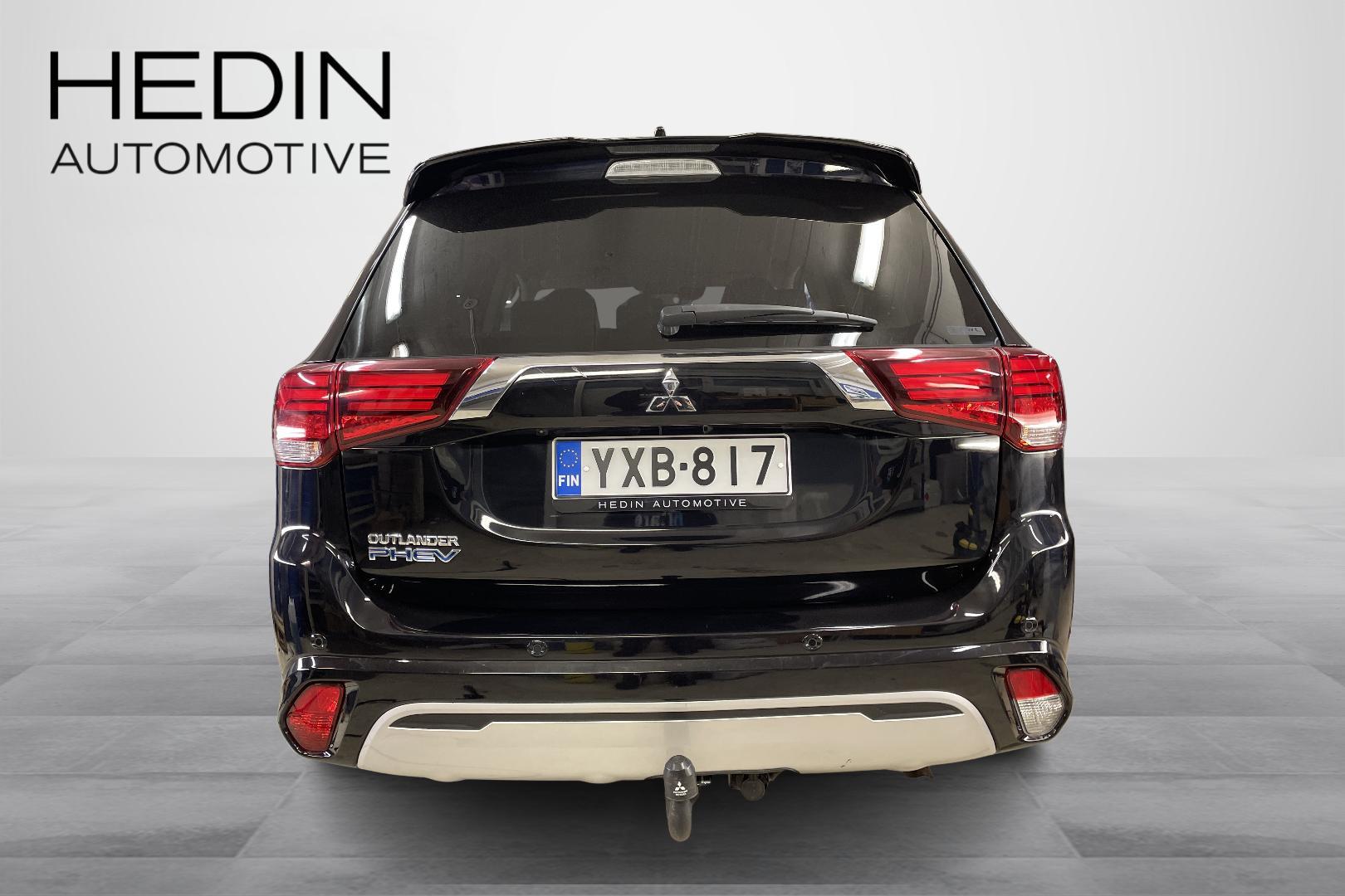 Mitsubishi Outlander PHEV 2021