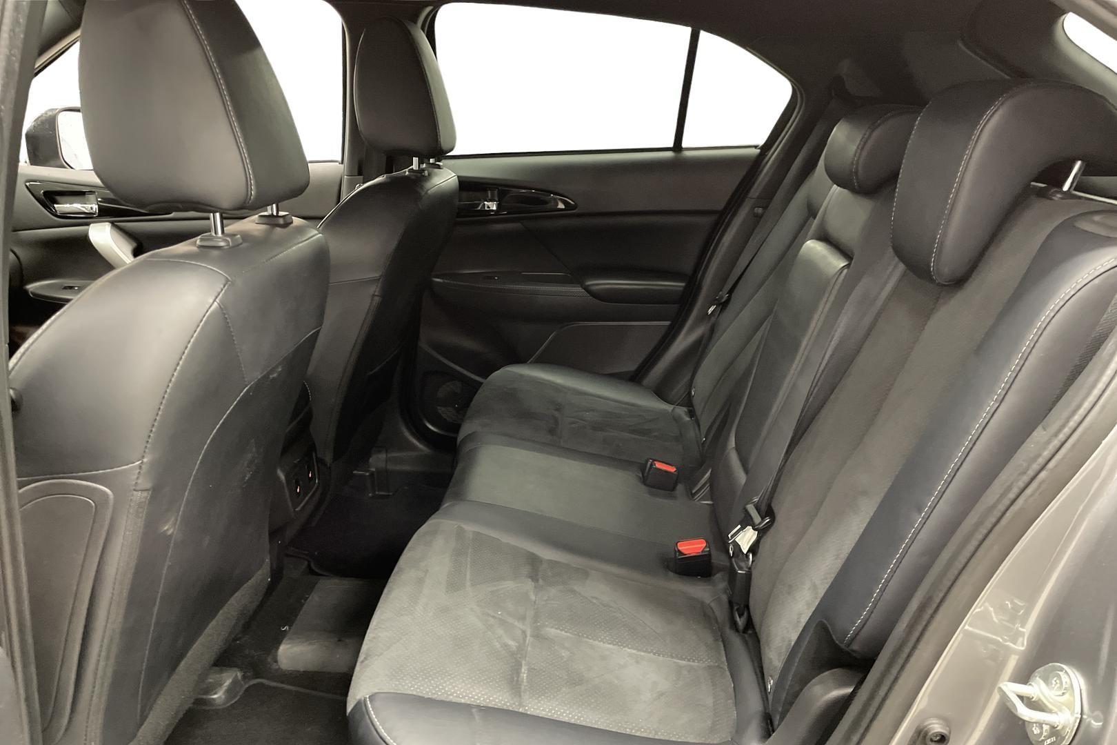 Mitsubishi Eclipse Cross 2023