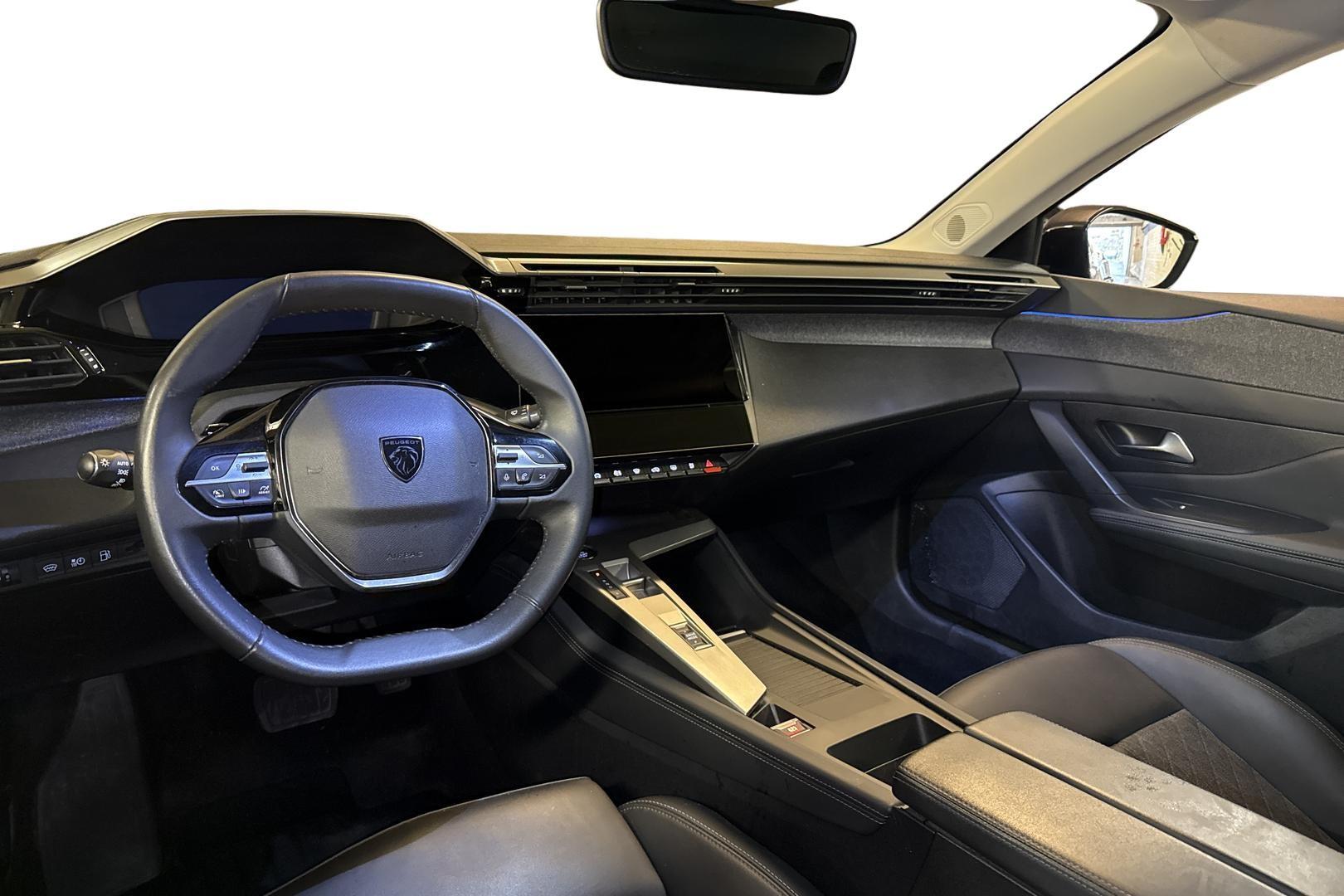PEUGEOT 408 2023