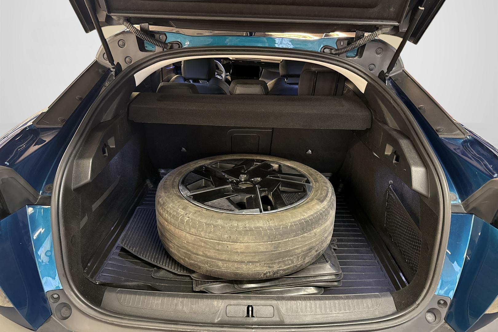 PEUGEOT 408 2023