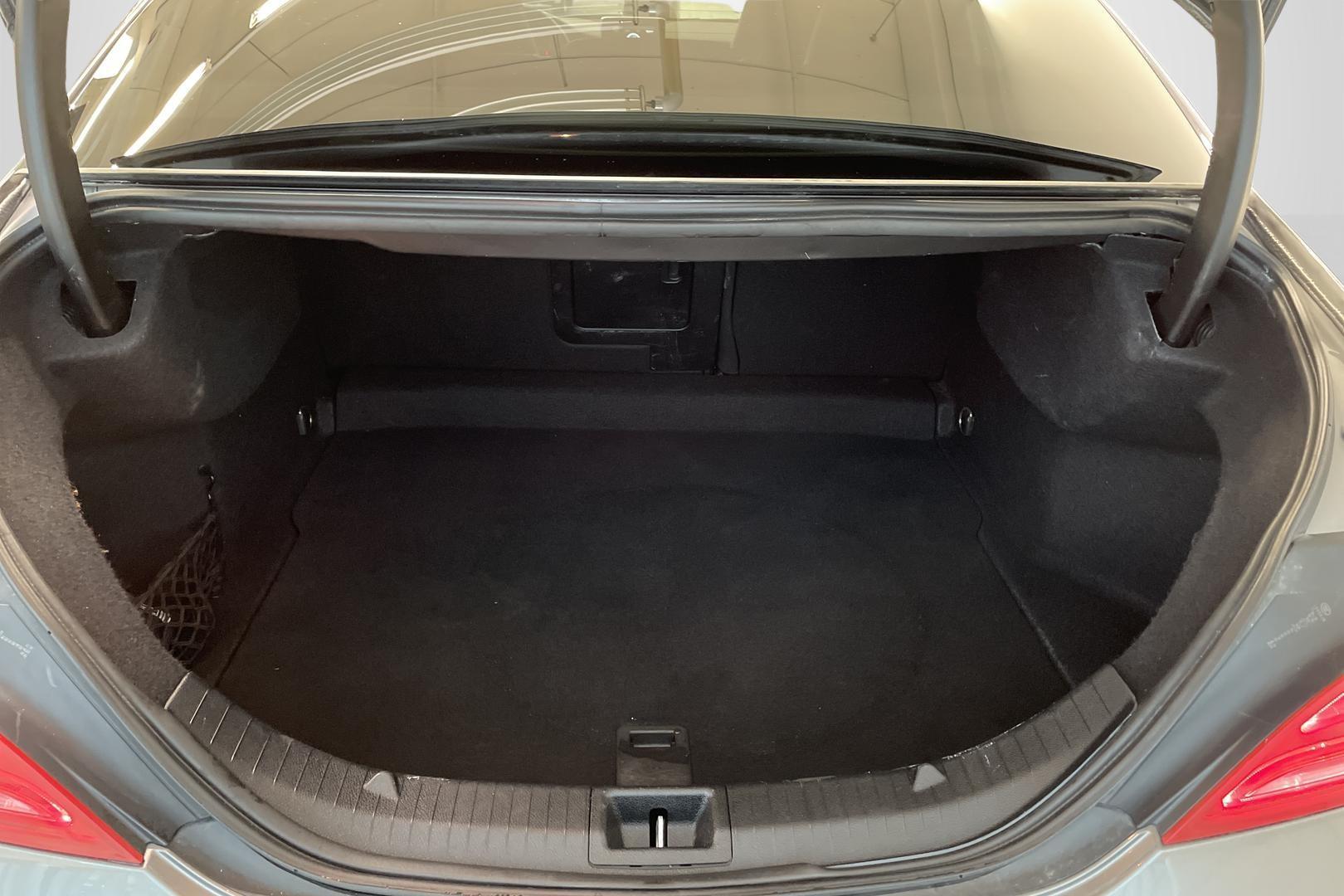 Mercedes-Benz CLA 2014