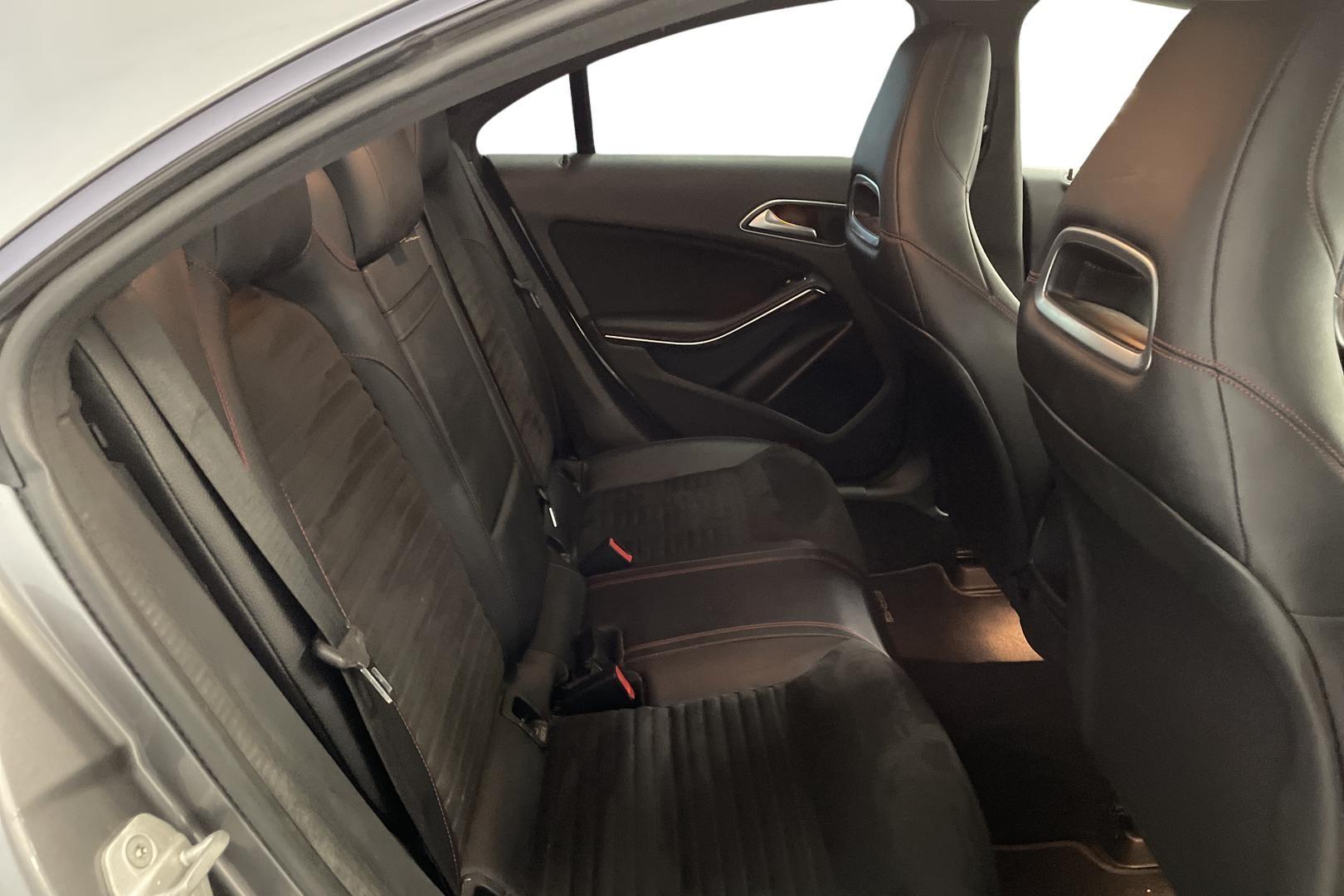 Mercedes-Benz CLA 2014