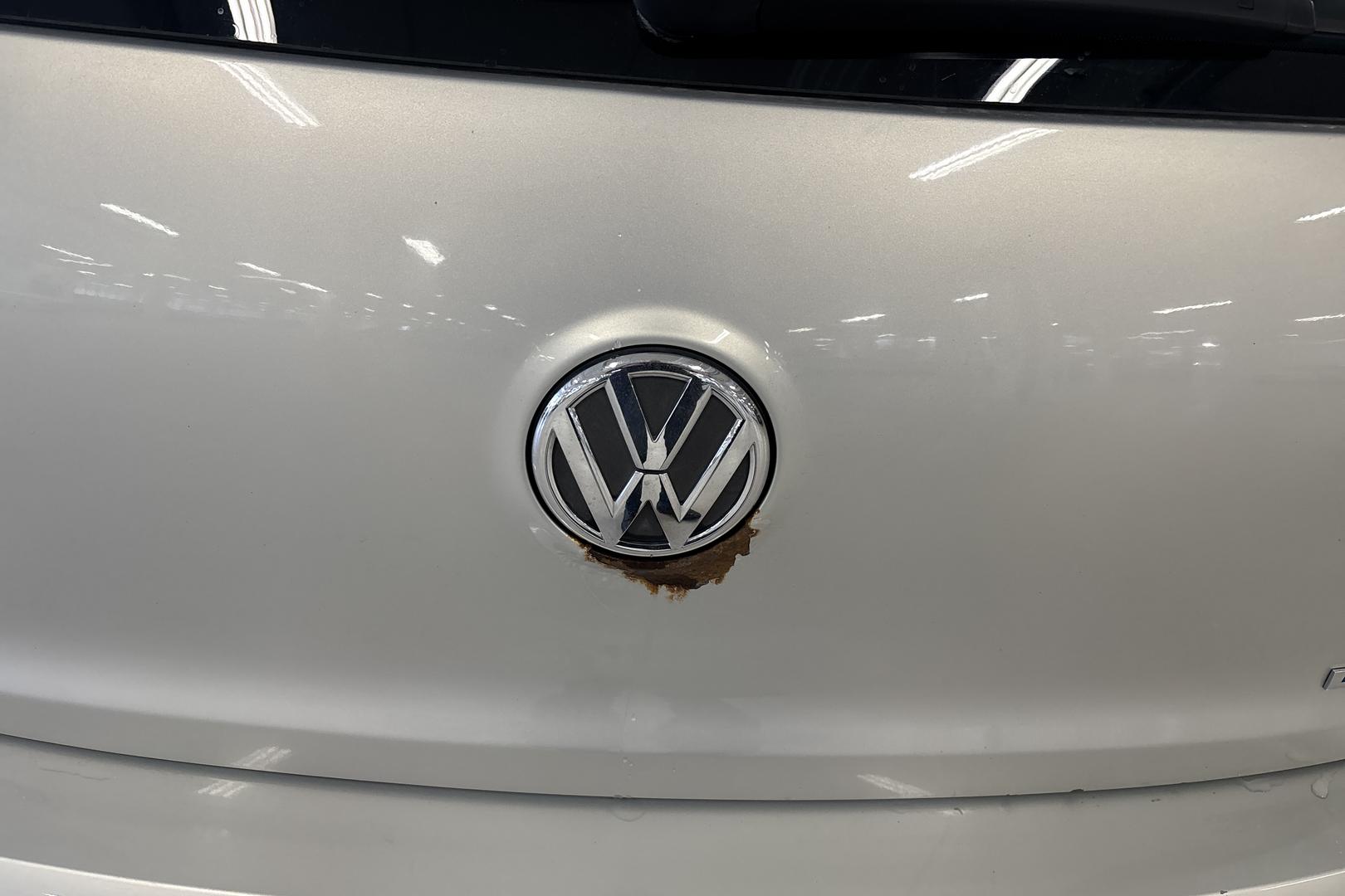 VOLKSWAGEN GOLF 2012