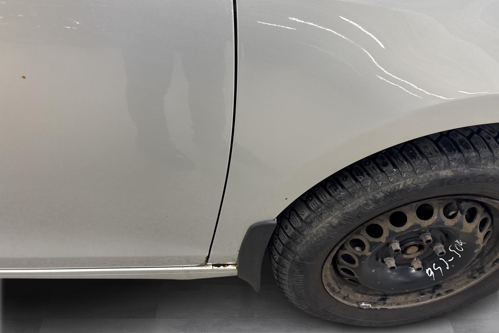 VOLKSWAGEN GOLF 2012