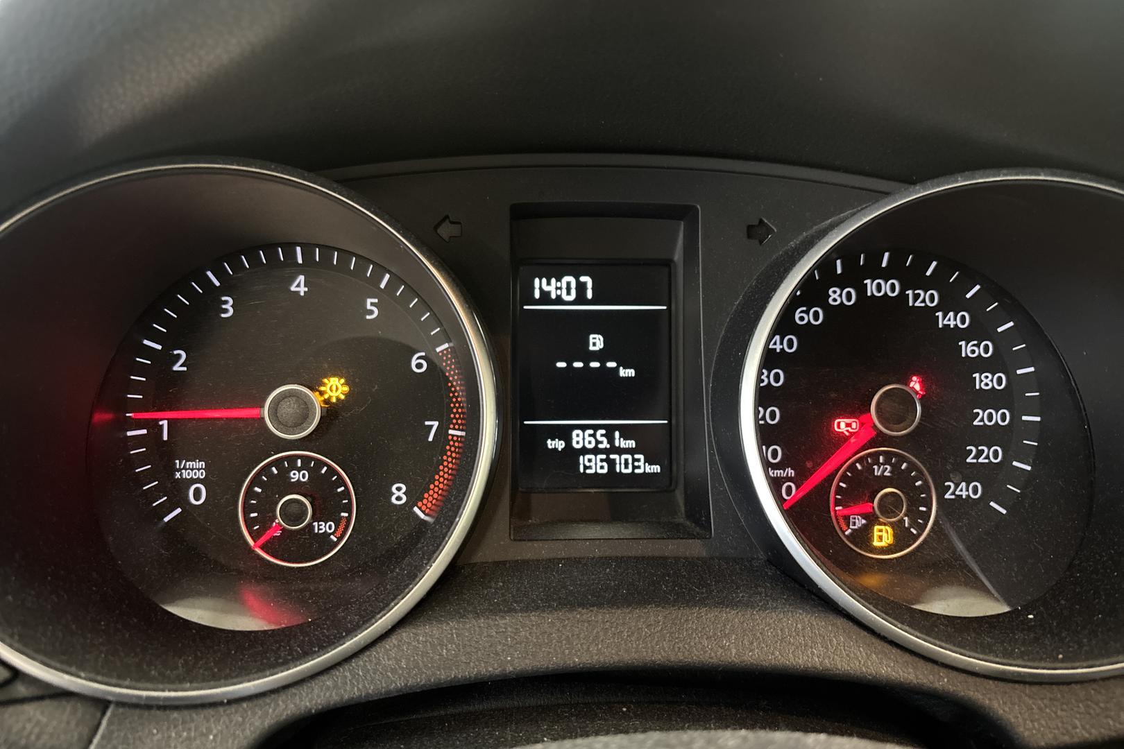 VOLKSWAGEN GOLF 2012