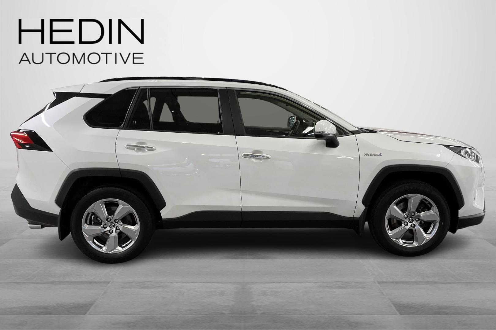 Toyota RAV4 6