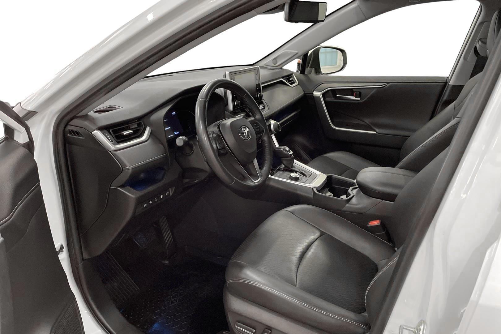 Toyota RAV4 7
