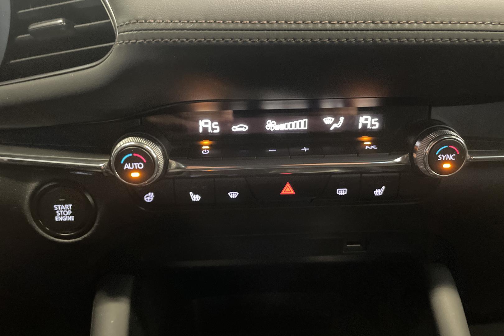 MAZDA Mazda3 2020