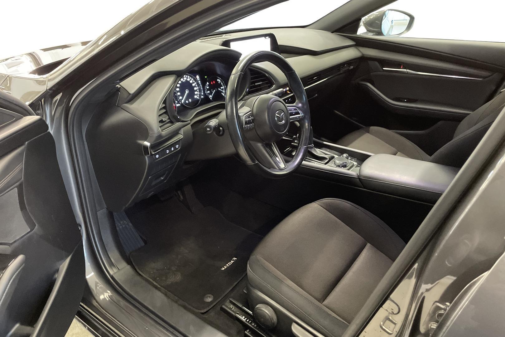 MAZDA Mazda3 2020