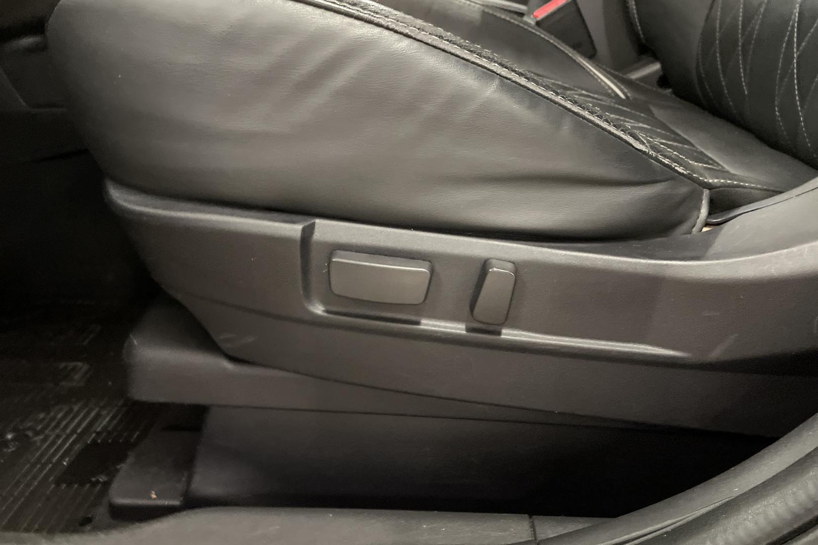 Mitsubishi Outlander PHEV 2019