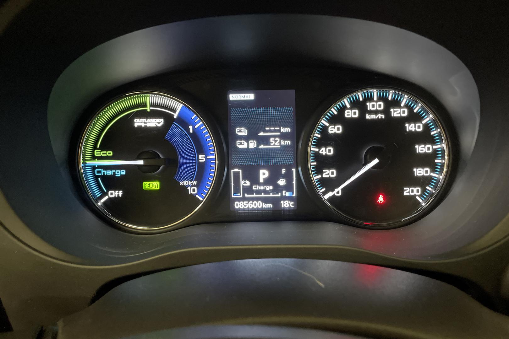 Mitsubishi Outlander PHEV 2019