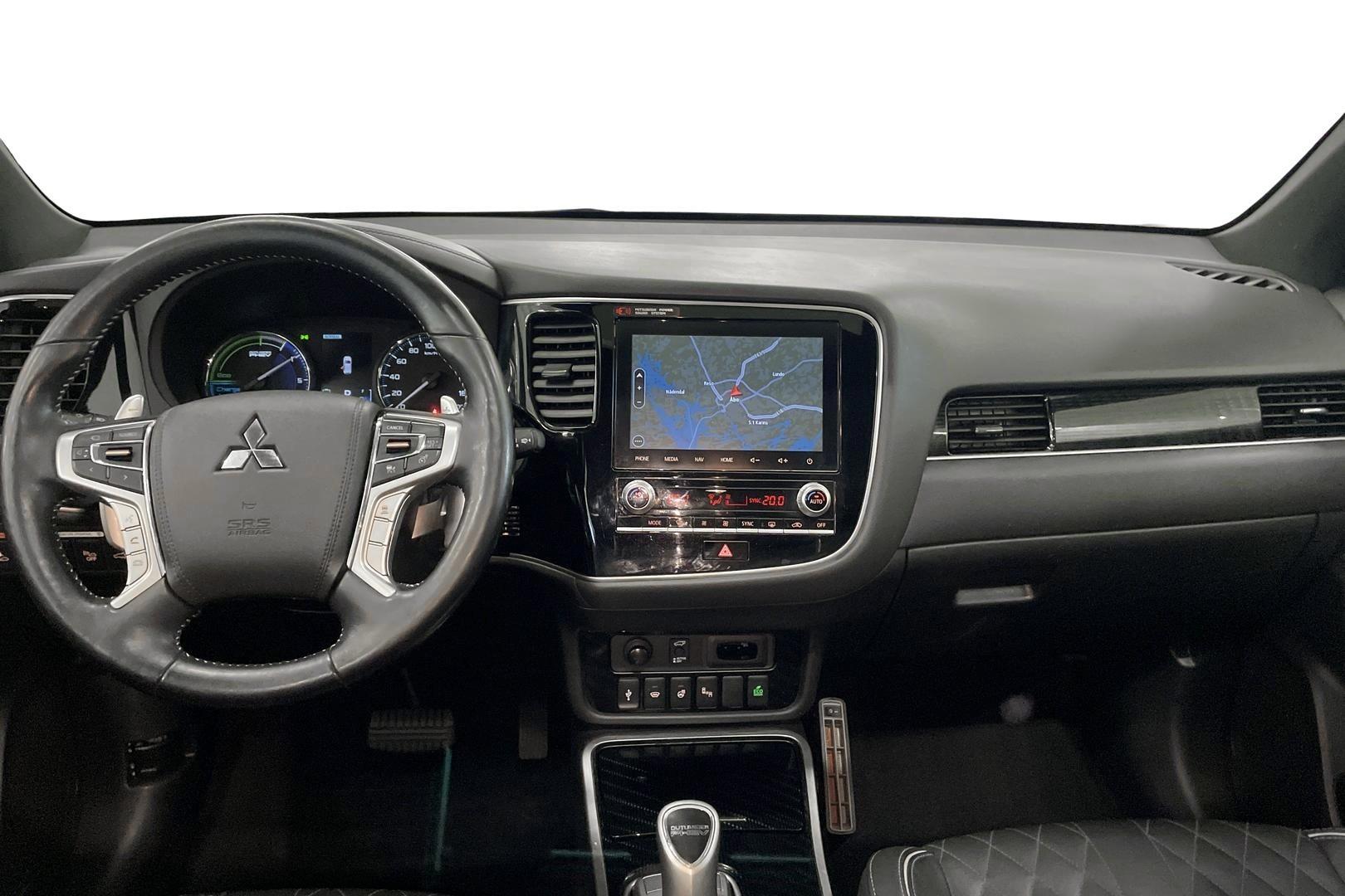 Mitsubishi Outlander PHEV 2020