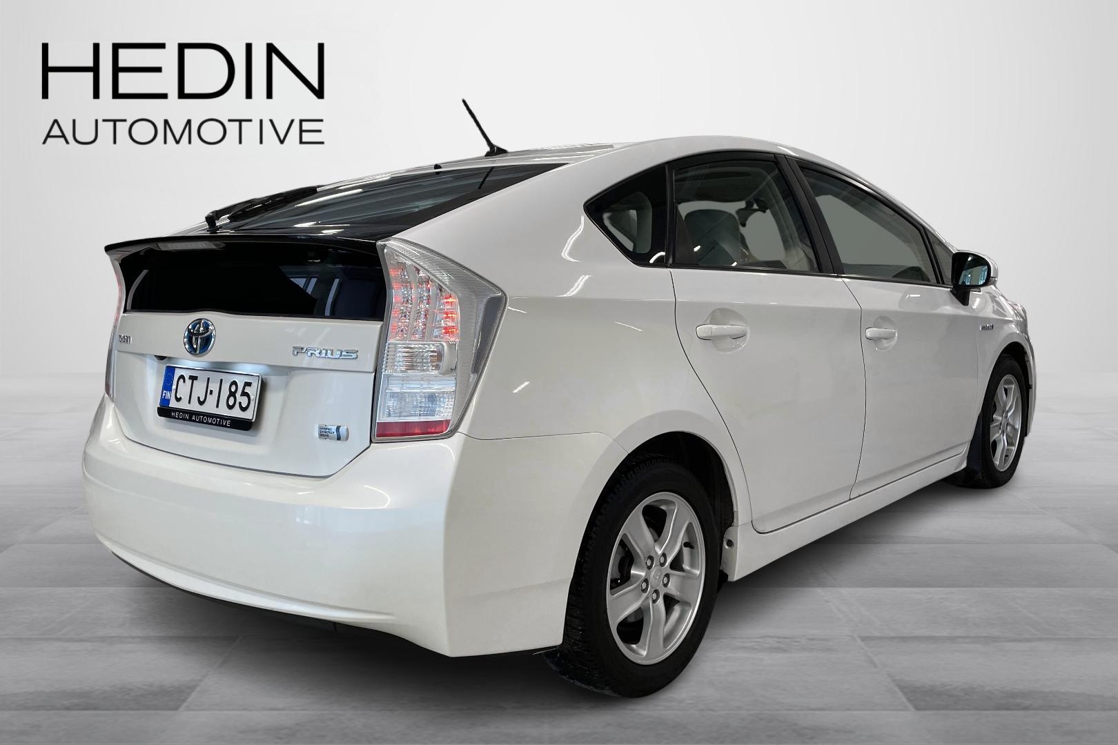 Toyota Prius 2010