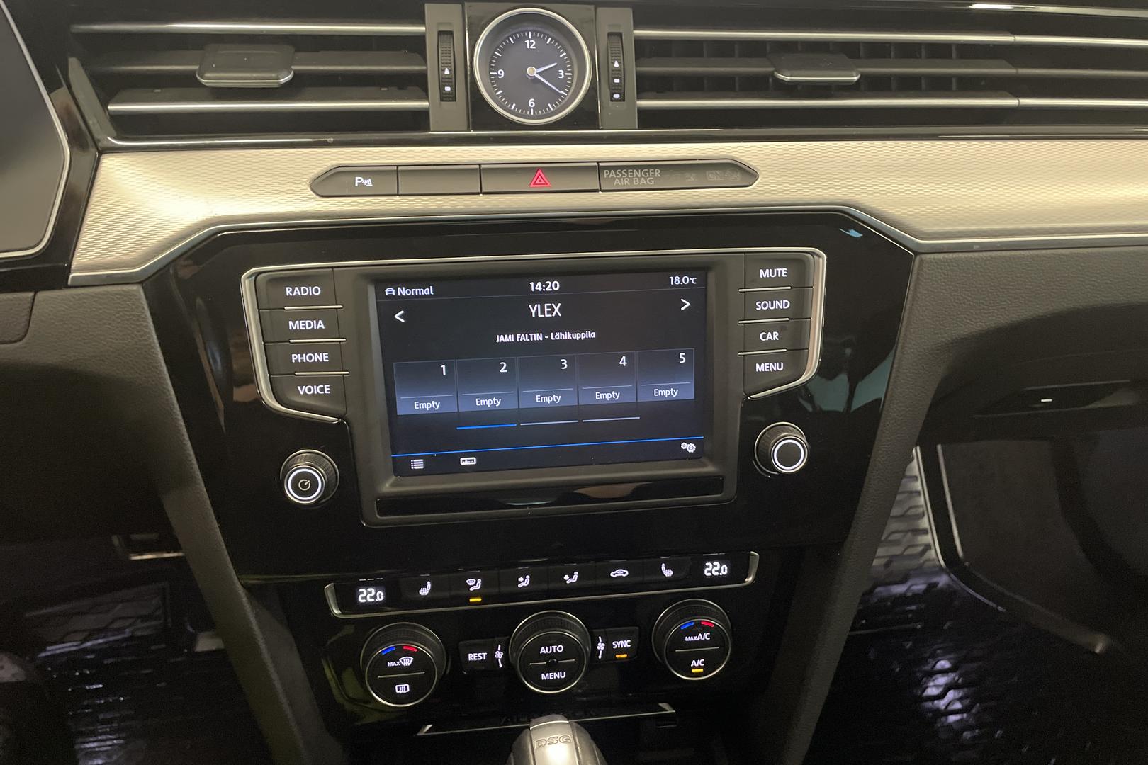 Volkswagen Passat 19