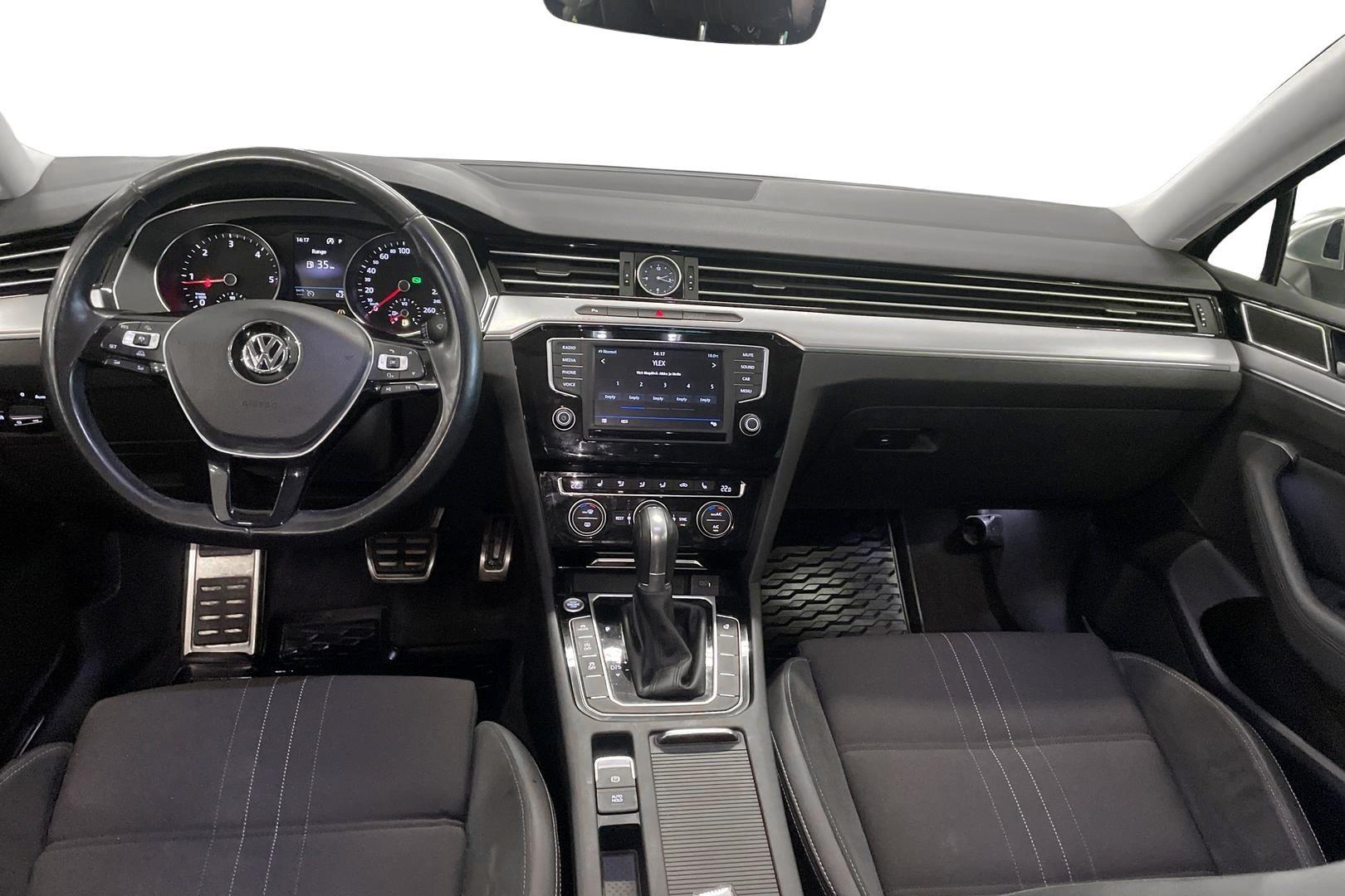Volkswagen Passat 8