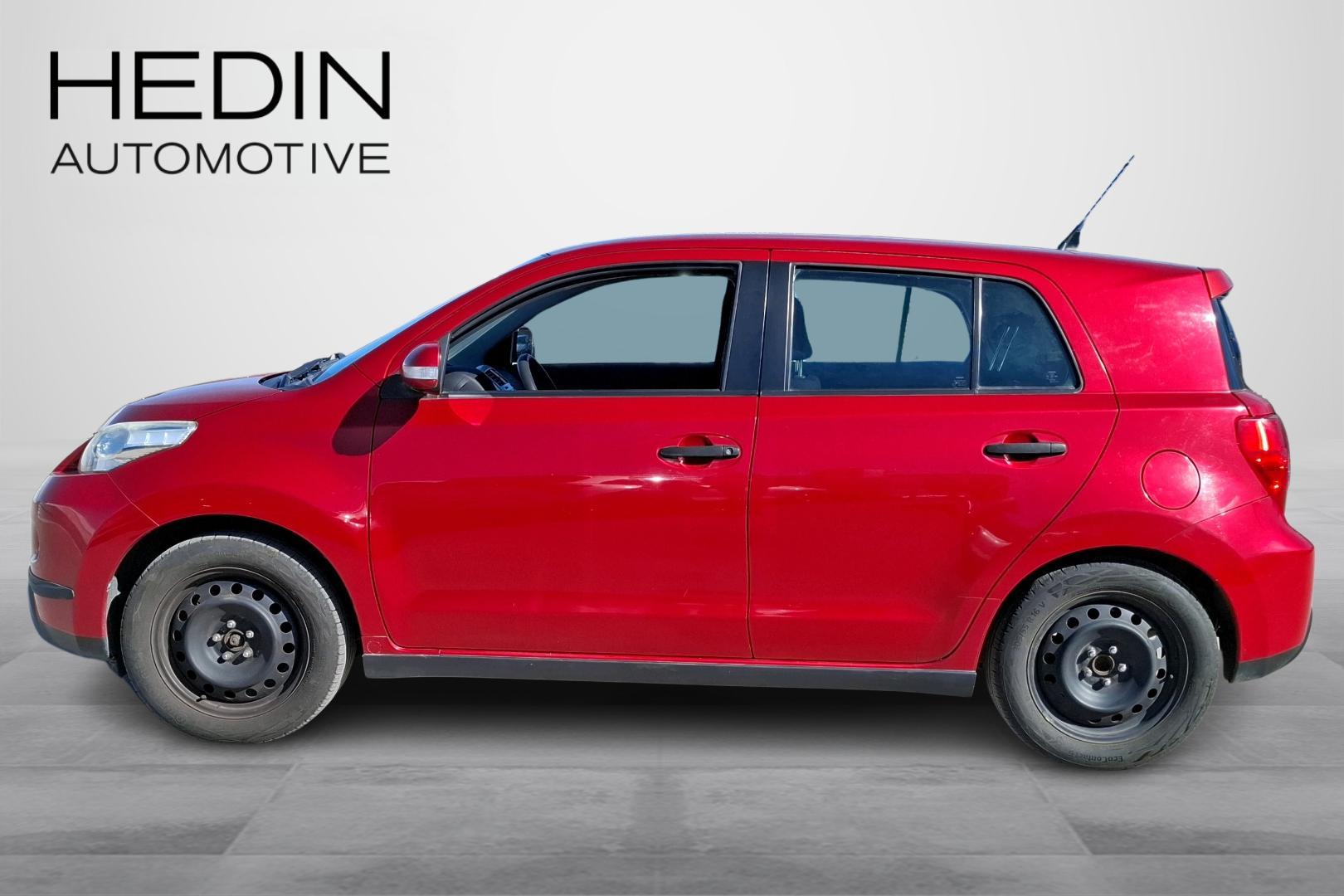 TOYOTA URBAN CRUISER 2010