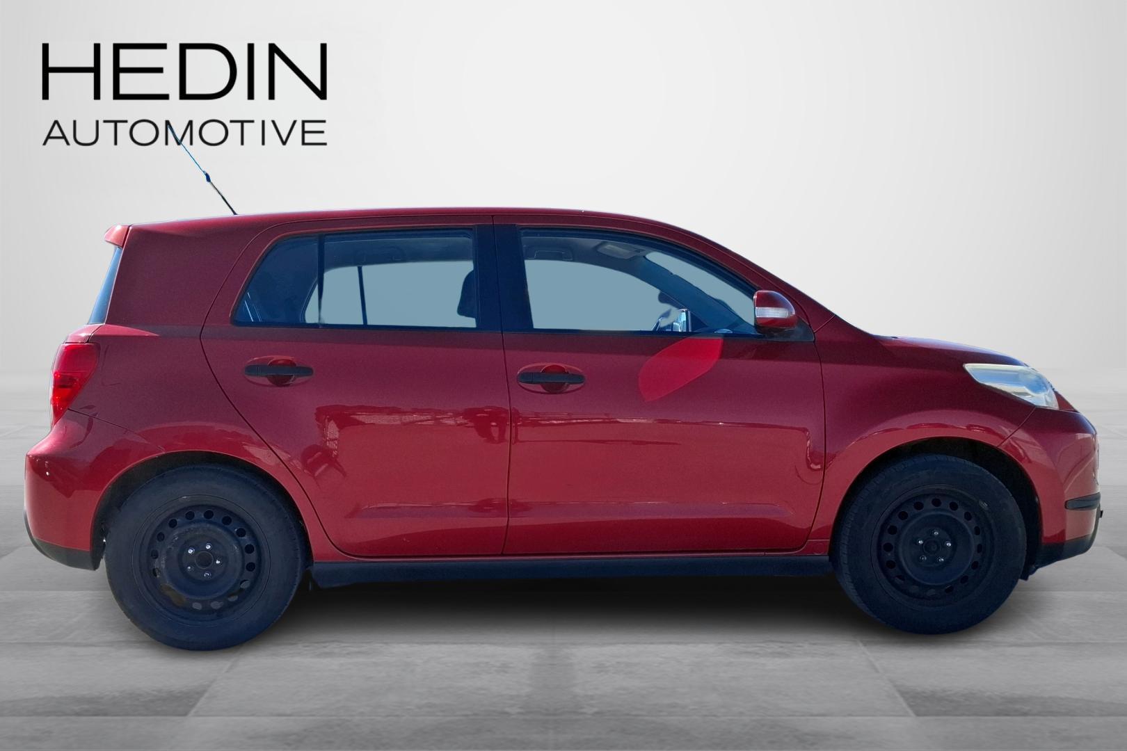 TOYOTA URBAN CRUISER 2010