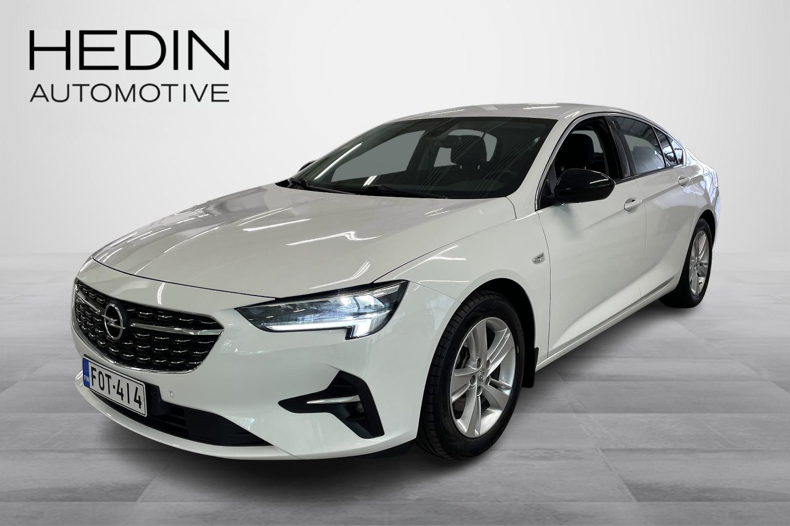 OPEL INSIGNIA 2022