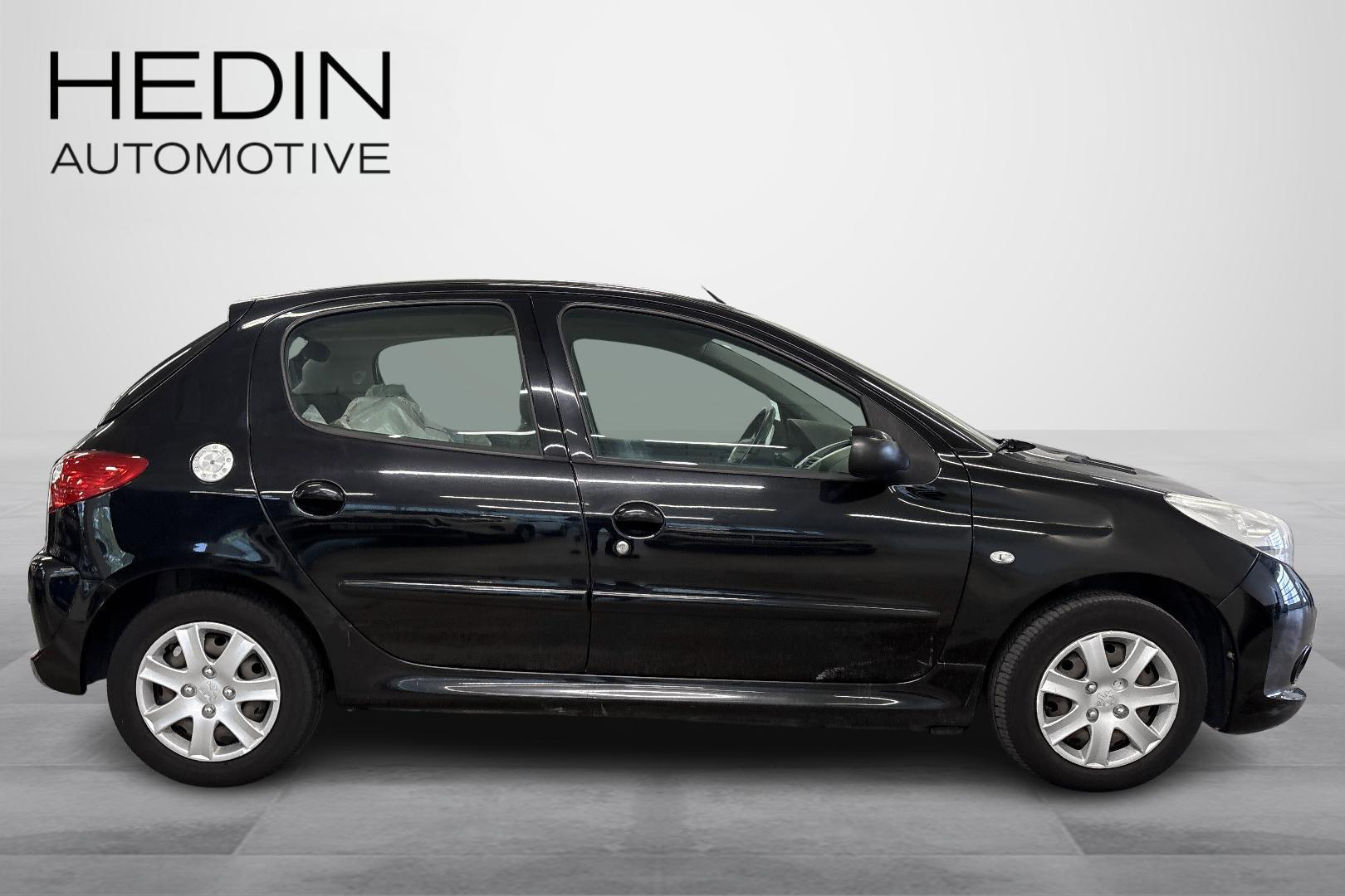 PEUGEOT 206+ 2010