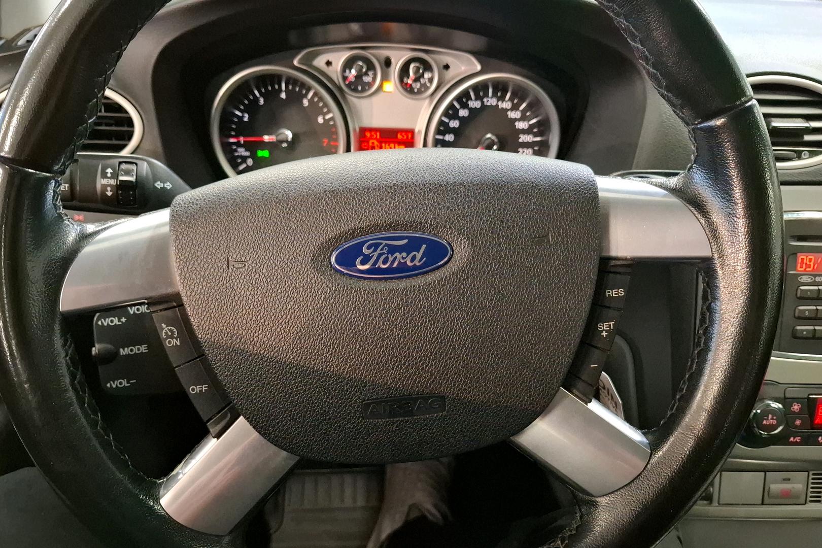 FORD FOCUS 2011